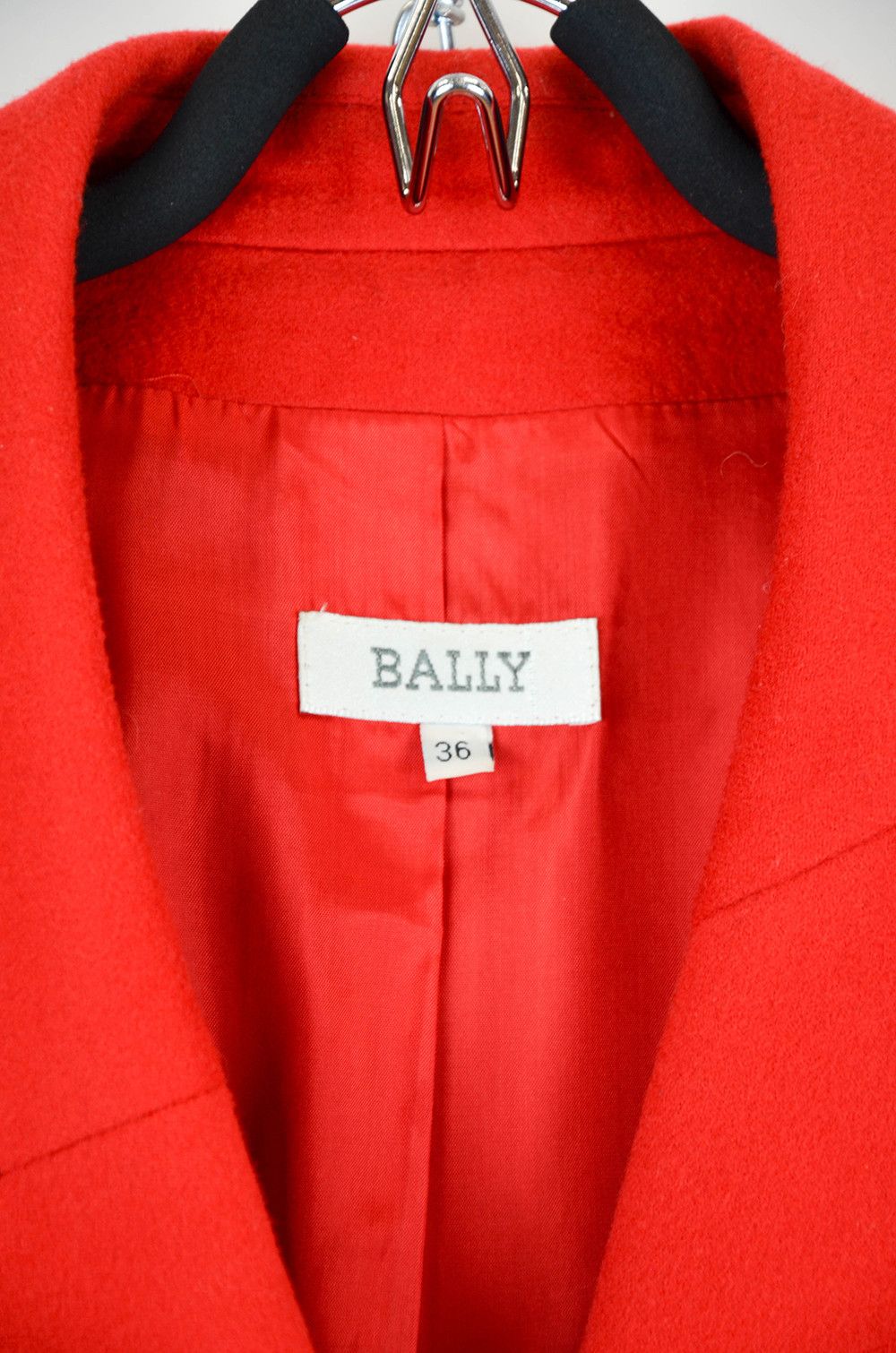 Bally BALLY Red Wool Blazer & Pencil Skirt Suit Set – Size EU 36 Size S / US 4 / IT 40 - 9 Thumbnail