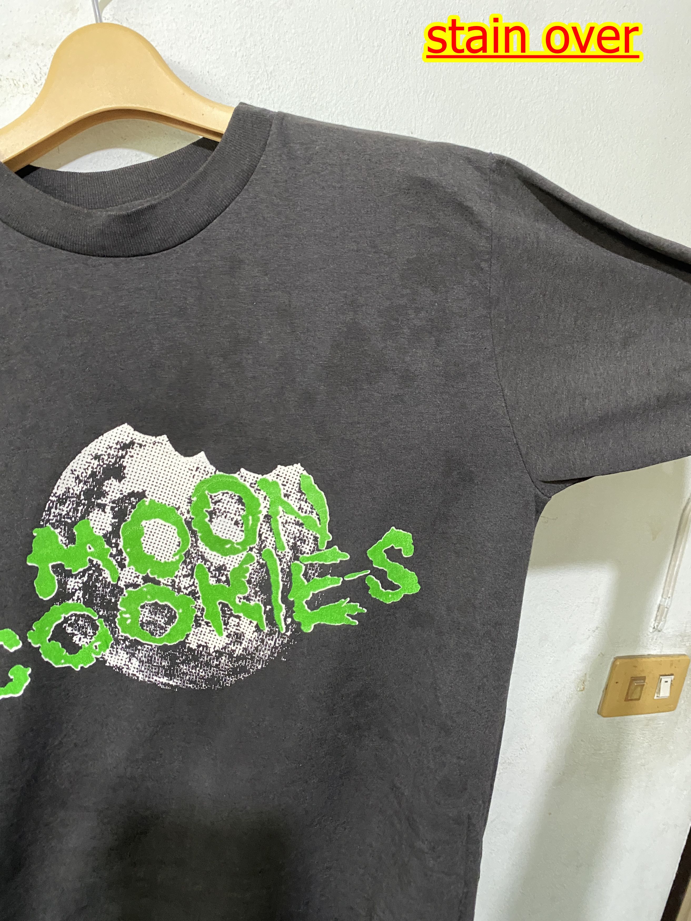 Vintage Vintage 90s Moon Cookies Shirt Size US M / EU 48-50 / 2 - 6 Thumbnail