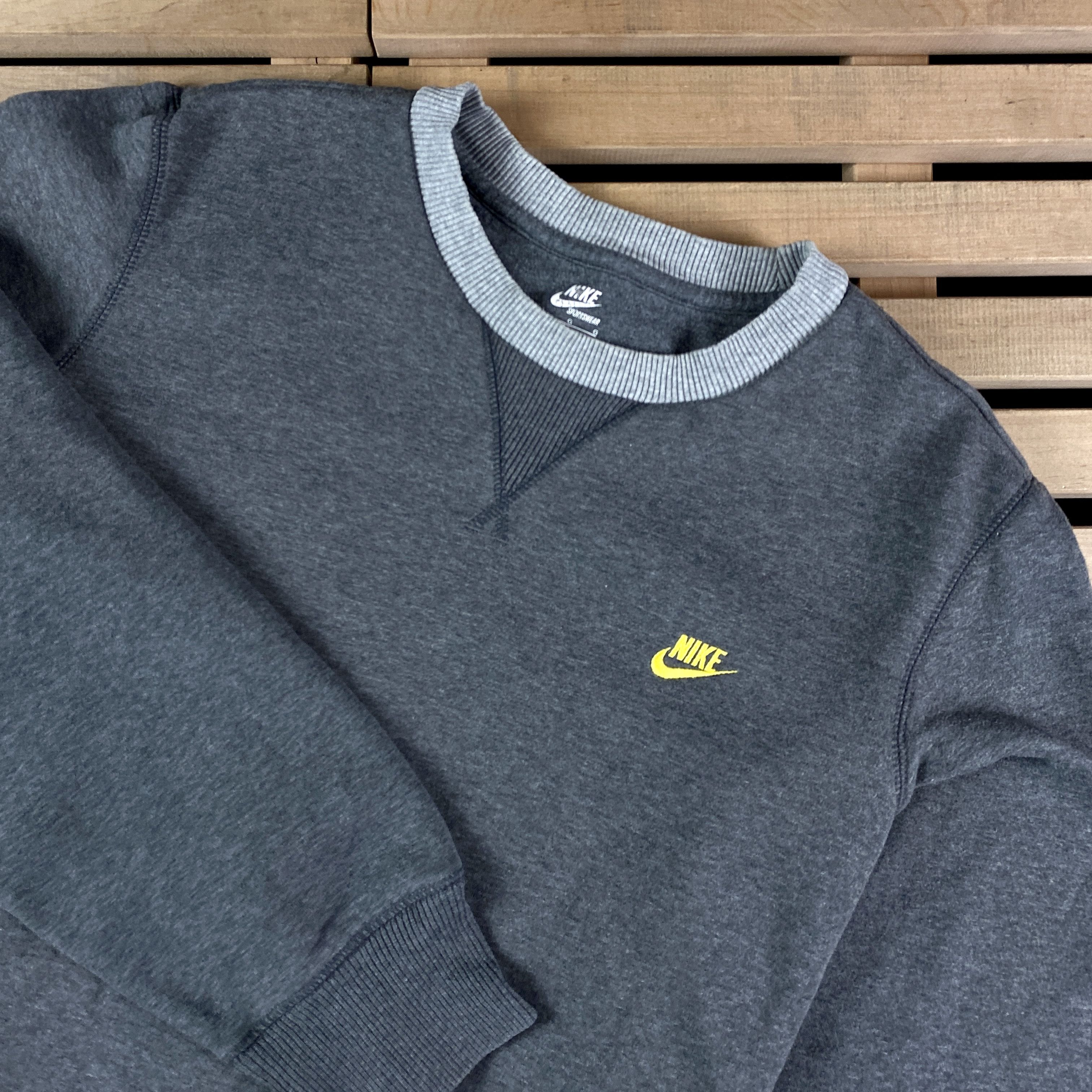 Nike × Vintage Men’s Sweatshirt Long Sleeve Nike Vintage Size L Size US L / EU 52-54 / 3 - 2 Thumbnail