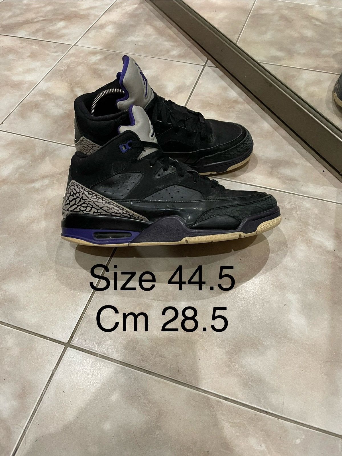 jordan son of mars low black grape