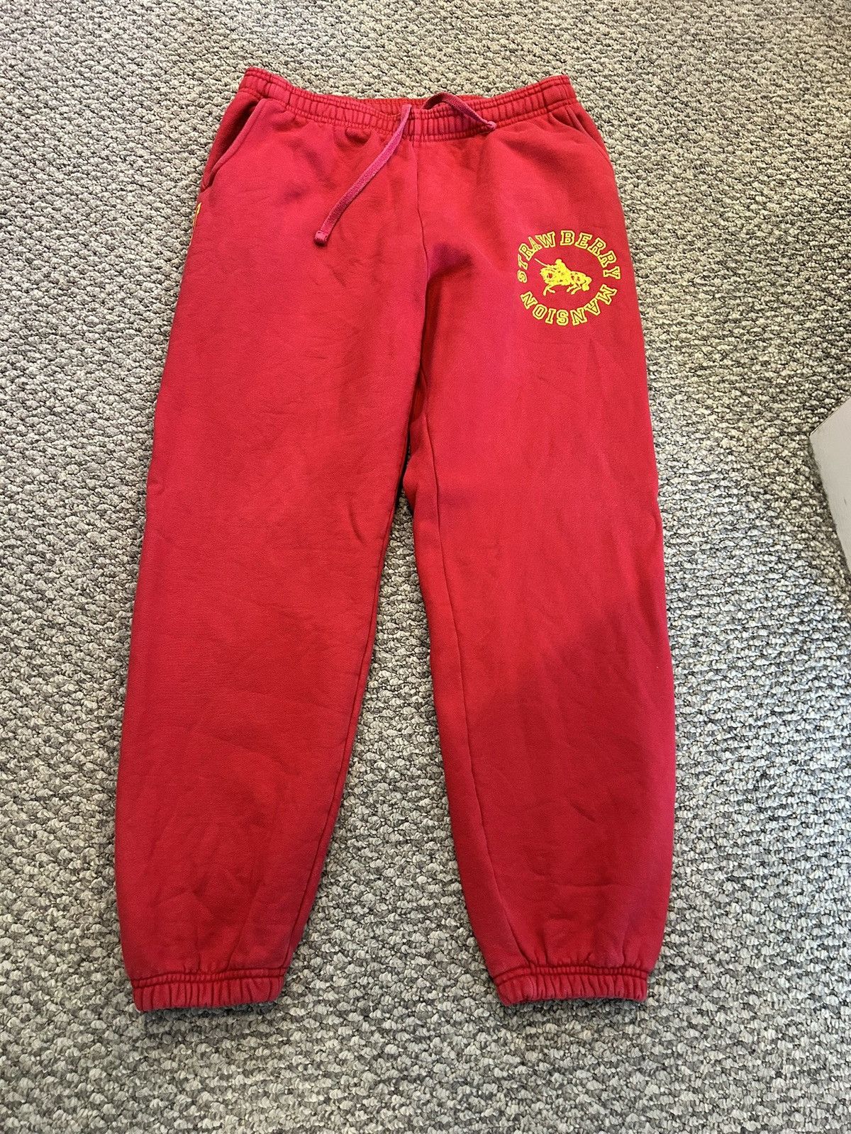 Unwanted Unwanted Strawberry Mansion Sweats Size US 33 - 1 Thumbnail