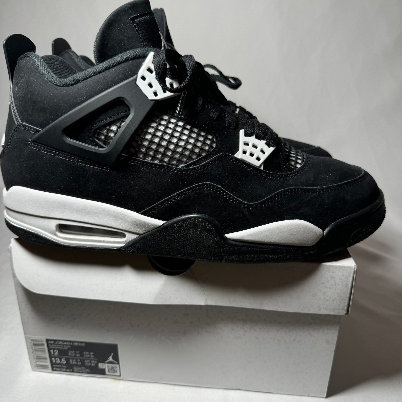 Jordan Brand × Nike Size 12 - Nike Air Jordan 4 Retro White Thunder Men's Shoes Size US 12 / EU 45 - 1 Thumbnail