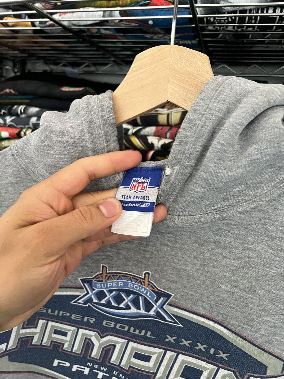 Reebok 2005 NFL New England Patriots Super Bowl XXXIX Hoodie Size US M / EU 48-50 / 2 - 6 Thumbnail