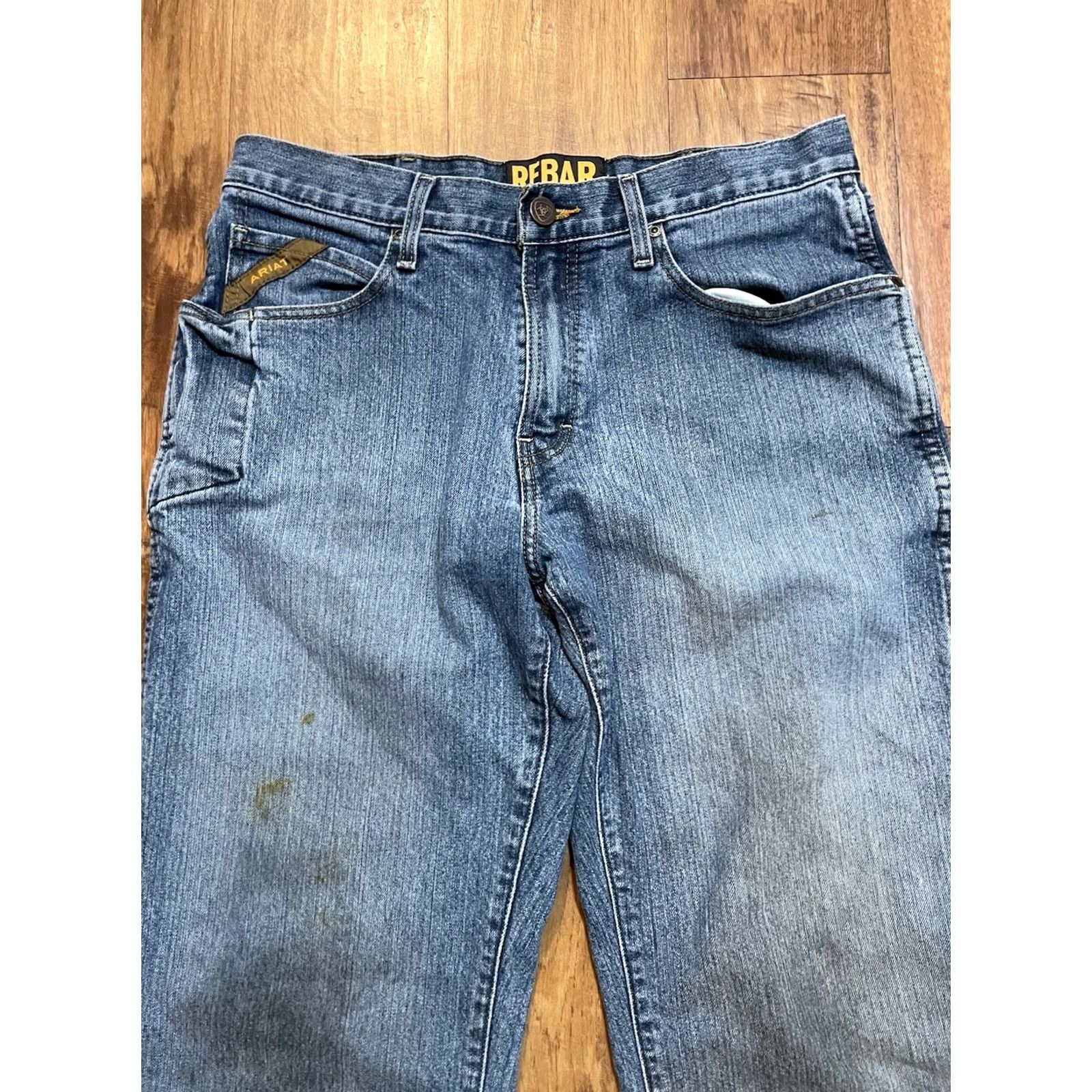 Ariat Ariat Jeans M3 33x32 Mens Straight Lightweight Denim 5-Pocket Blue Cotton Relaxed Cowboy Vintage: No Size US 33 - 2 Thumbnail