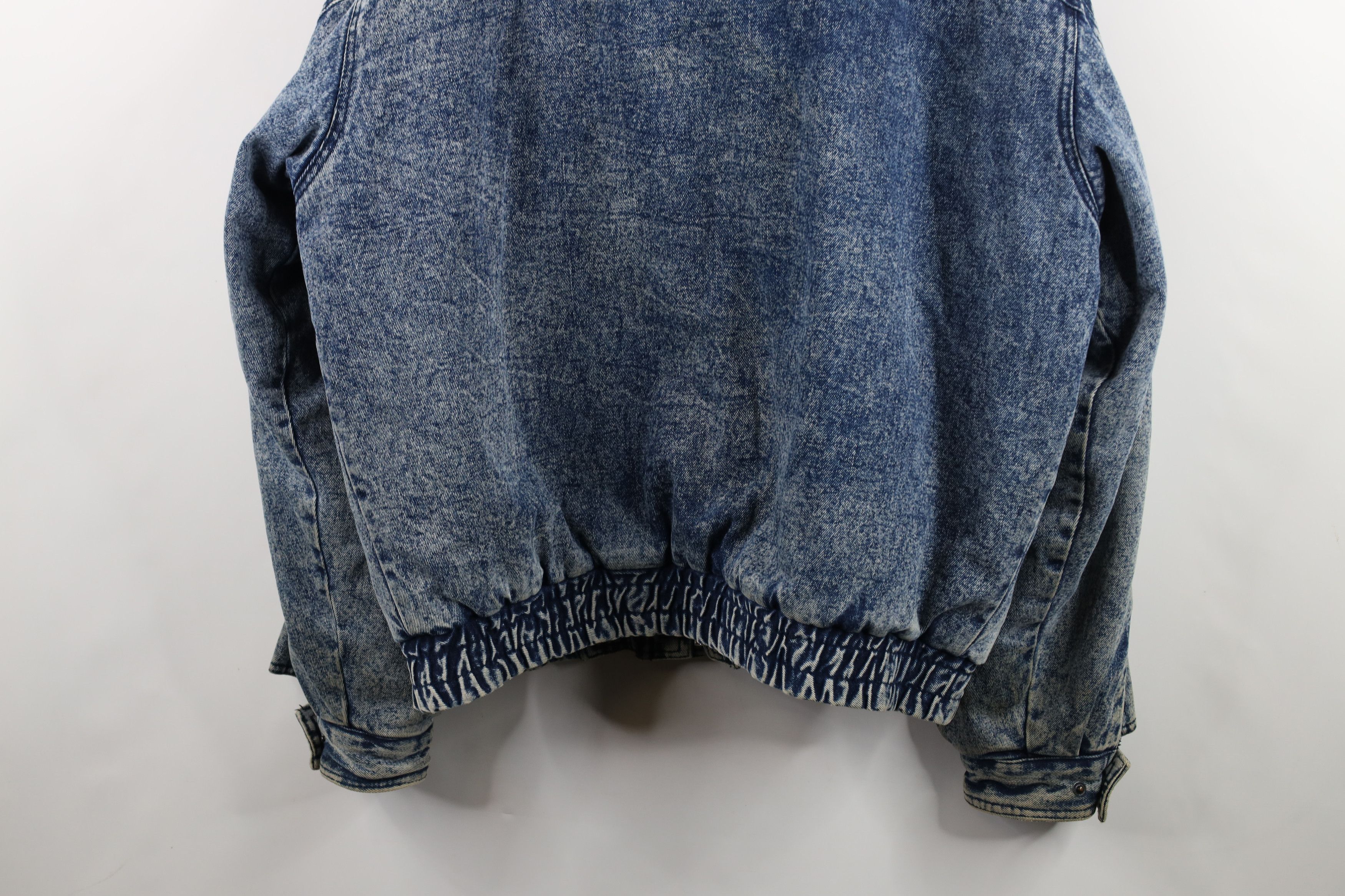 Vintage Vintage 90s Streetwear Quilted Acid Wash Denim Jean Jacket Size US XXL / EU 58 / 5 - 15 Thumbnail