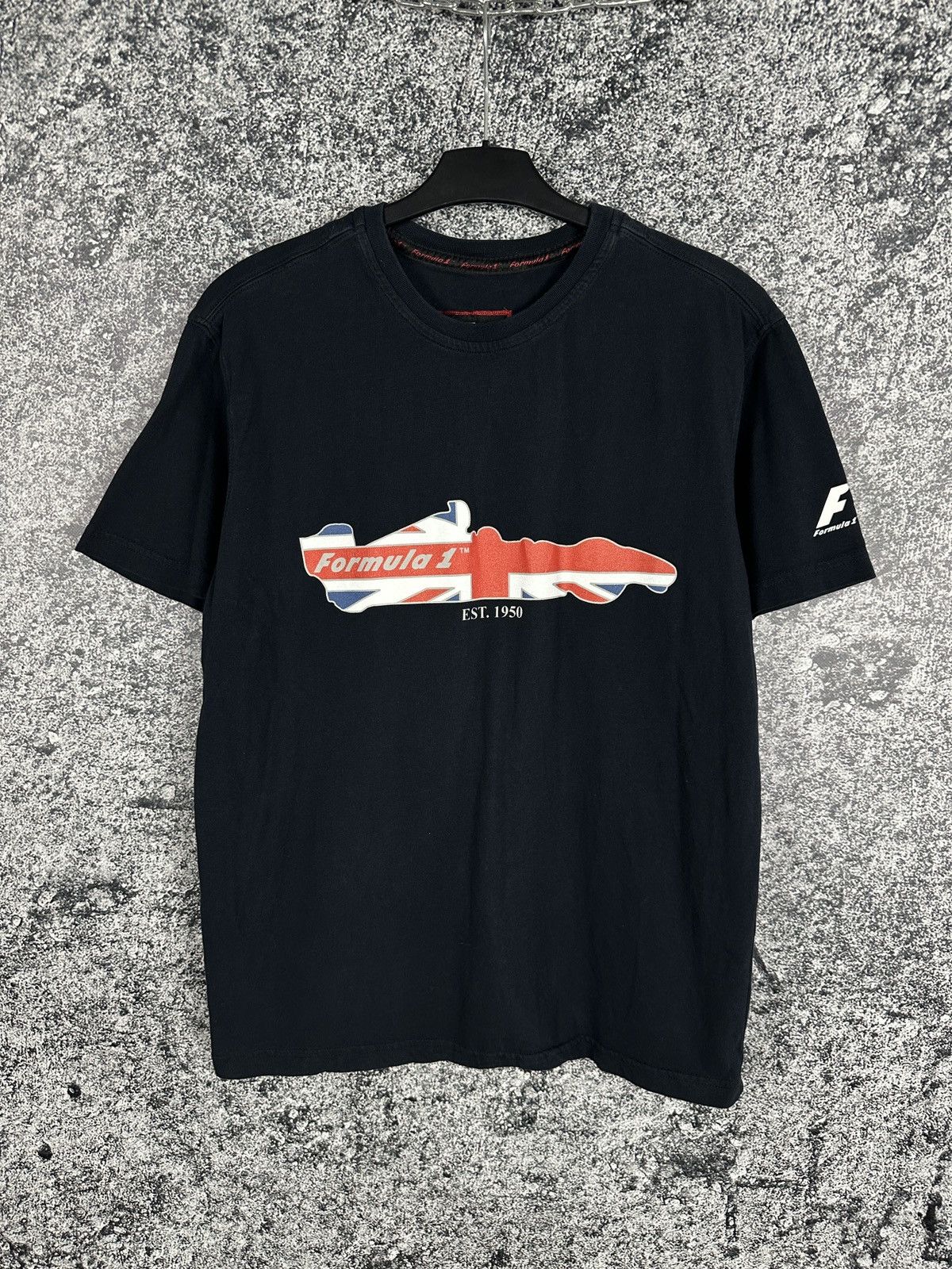 Formula 1 Formula 1 Racing T-Shirt World Championship 2008 F1 Size L Size US L / EU 52-54 / 3 - 1 Thumbnail