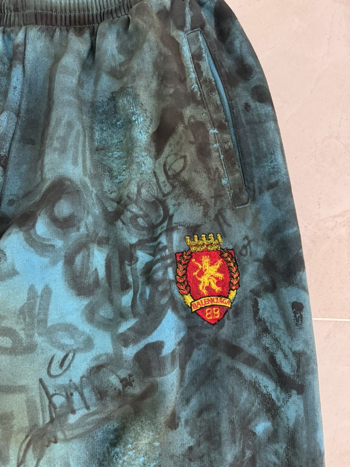 Balenciaga Balenciaga SS23 Blue Skater Graffiti Sweatpants Sz.L Size US 36 / EU 52 - 2 Thumbnail