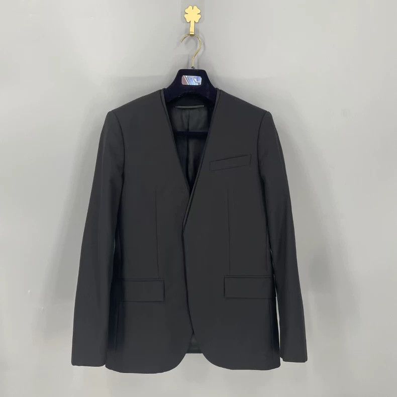 Givenchy Givenchy Size46 Suit Size US M / EU 48-50 / 2 - 1 Thumbnail