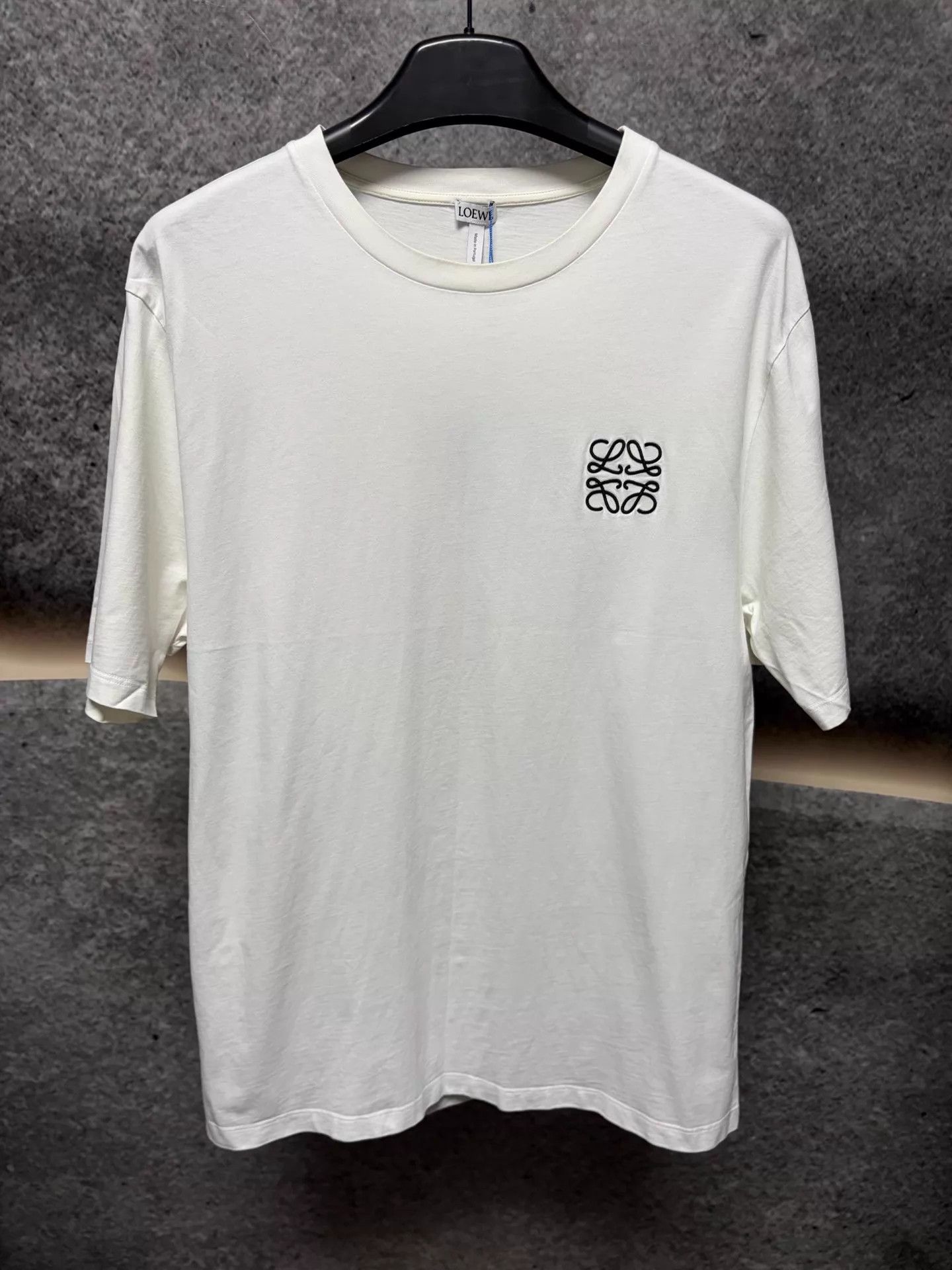 Loewe LOEWE White Embroidered Logo Short Sleeve T-Shirt XL Size US XL / EU 56 / 4 - 1 Thumbnail