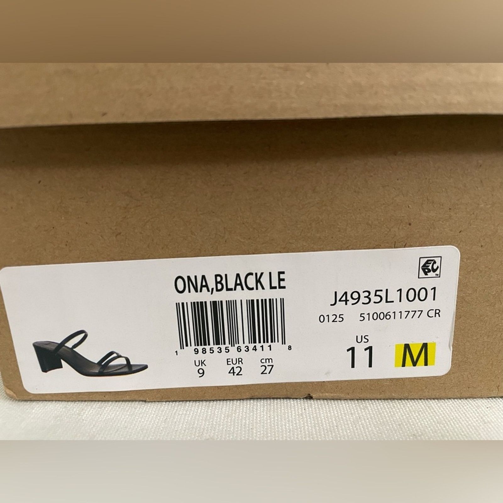 Vince Vince Ona Sandals Womens Size 11M Black Leather Size US 11 / IT 41 - 9 Thumbnail