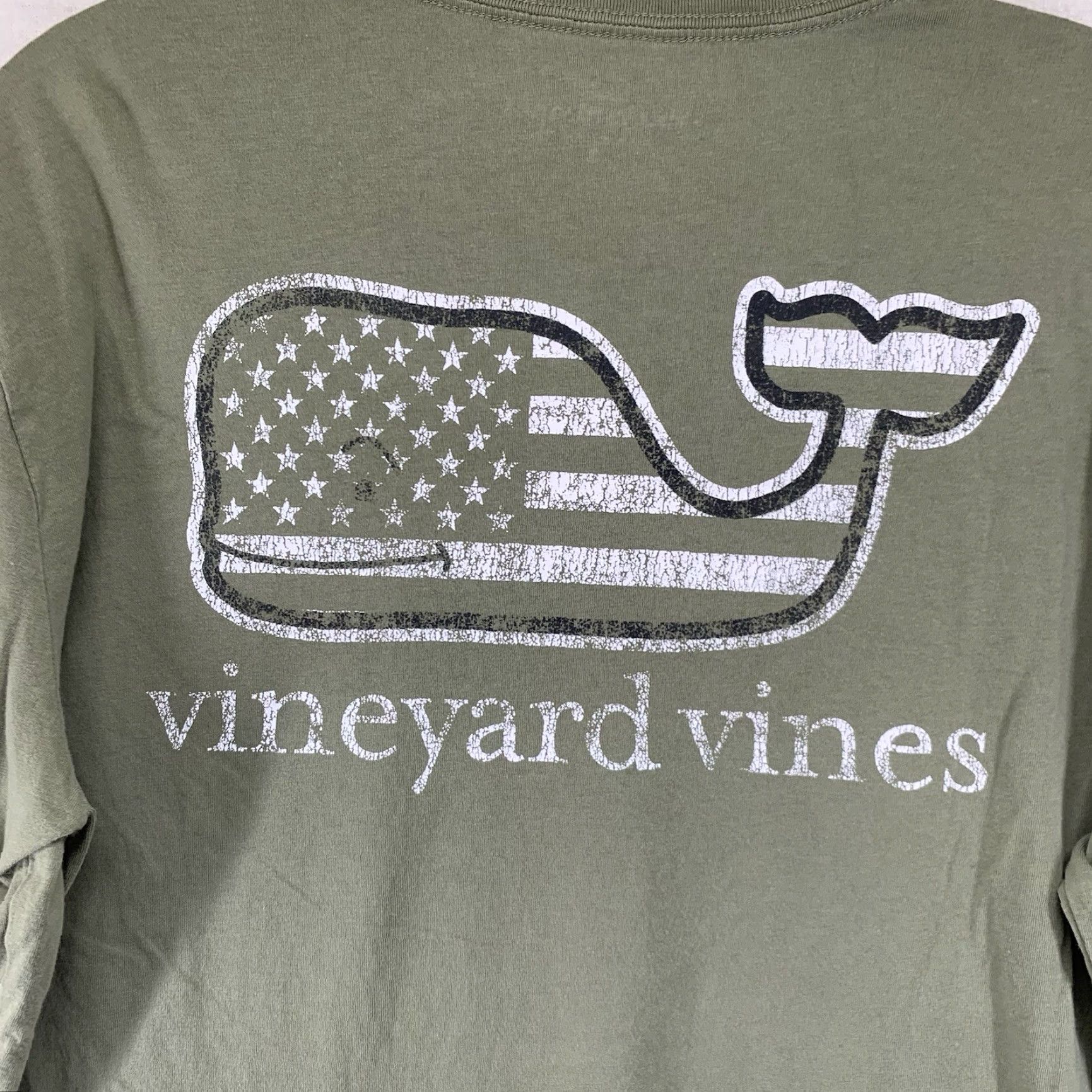 Vineyard Vines VINEYARD VINES Men's Long Sleeve T-Shirt Small Light Olive Patriotic Whale Graphic Preppy Sports Size US S / EU 44-46 / 1 - 2 Thumbnail
