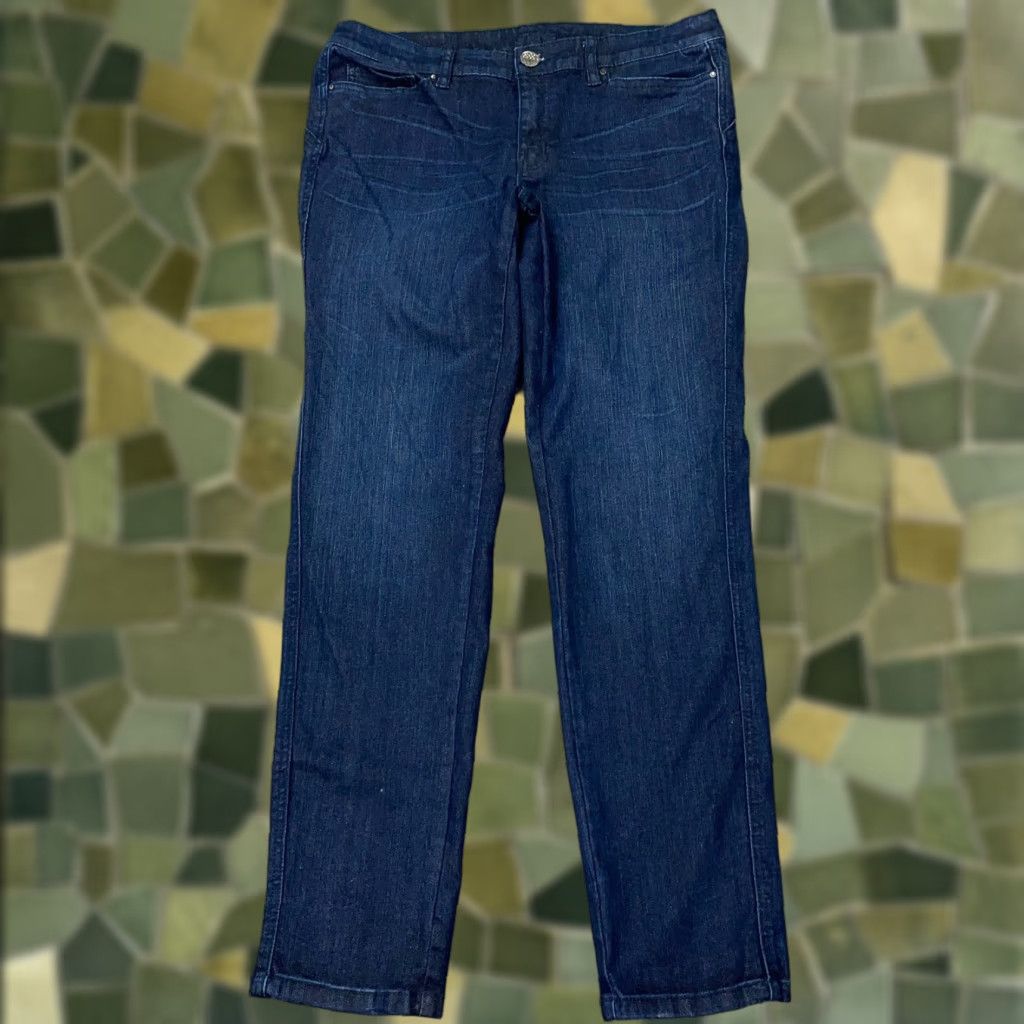 Vintage Caché Jeans Womens Size 10 Blue Stretch Mid Rise Jeans - Cotton Polyester Spandex Rayon Denim Straight Modern Rise 8.5-10.5 In Inseam 28.5 in Regular Size 32" / US 10 / IT 46 - 1 Thumbnail