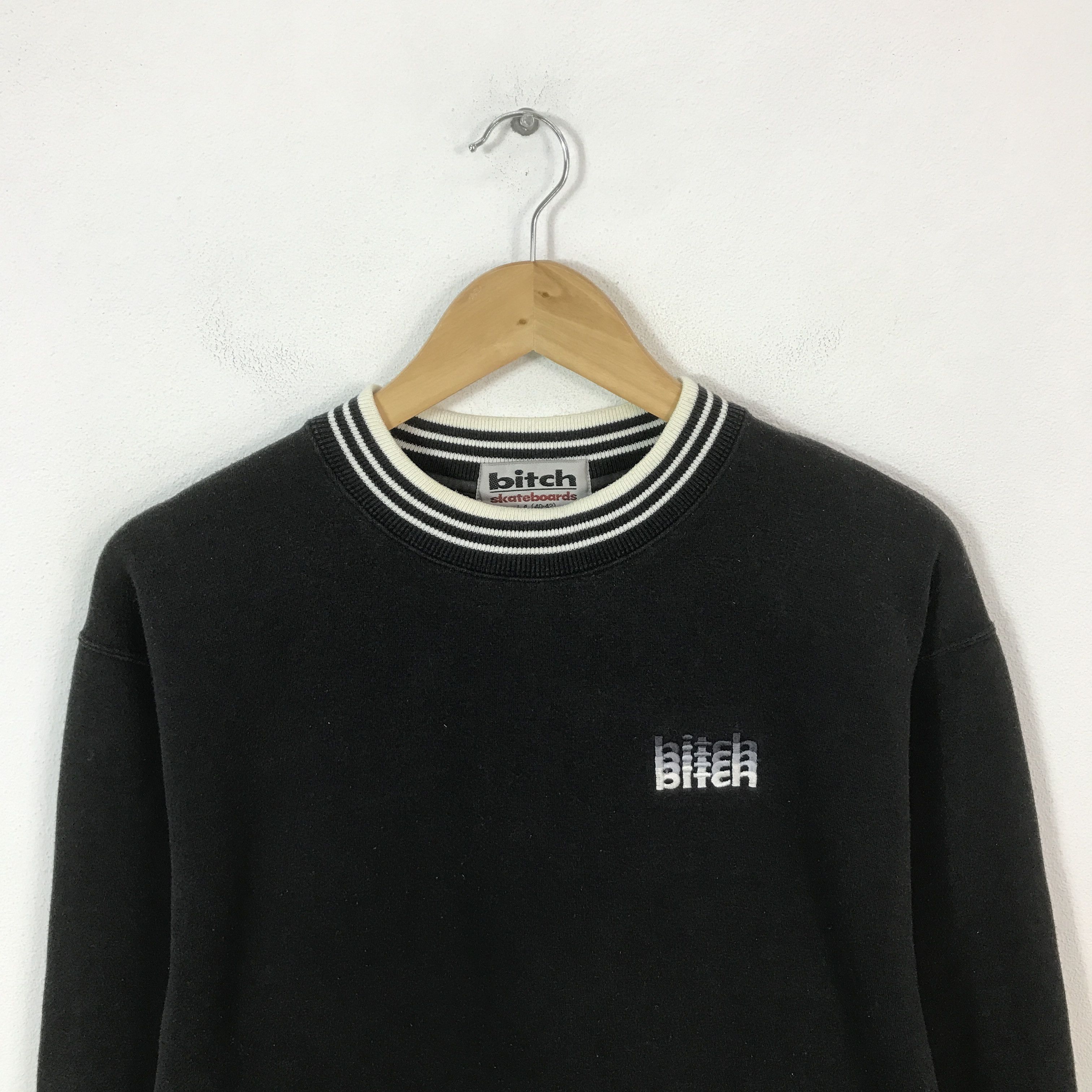Japanese Brand Vtg bitch skateboards black faded sweatshirt K62B13 Size US L / EU 52-54 / 3 - 2 Thumbnail