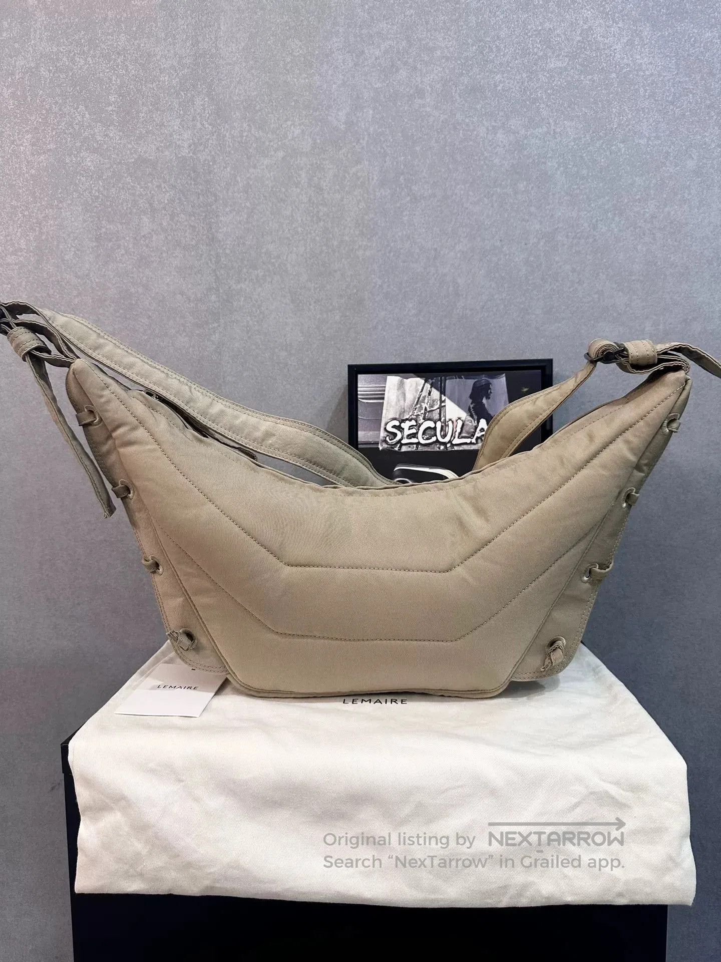 Lemaire Lemaire Small Clay Croissant Bag. Size ONE SIZE - 1 Thumbnail