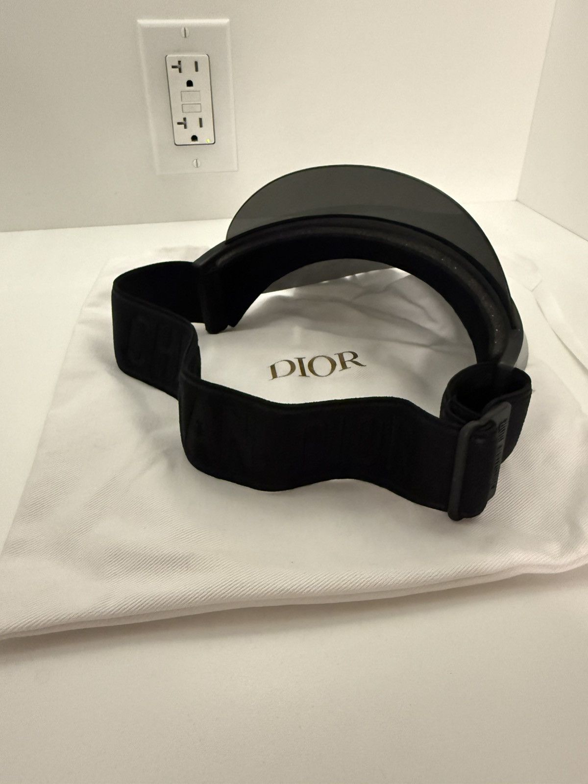 Dior DIOR DiorClub V1U Visor Sunglasses Size ONE SIZE - 3 Thumbnail