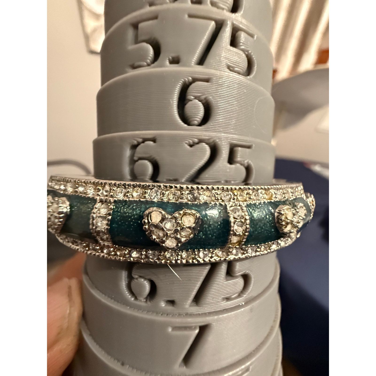 Other Vintage Hinged Enamel Rhinestone Bangle Bracelet Size 7 Size ONE SIZE - 3 Thumbnail