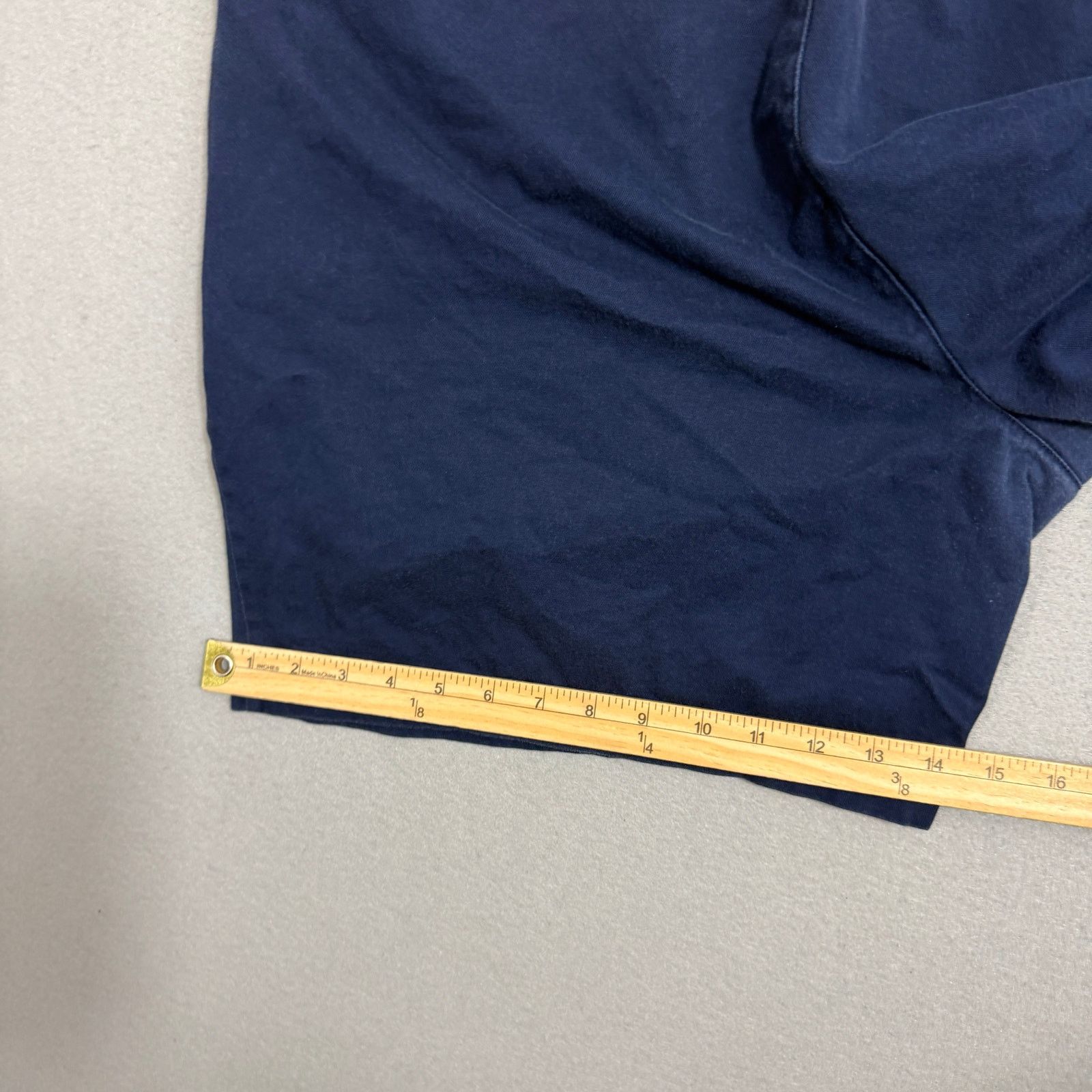 Tommy Hilfiger Vintage Tommy Hilfiger Pleated Chino Shorts 38 Blue 7 Inseam Size US 38 / EU 54 - 9 Thumbnail