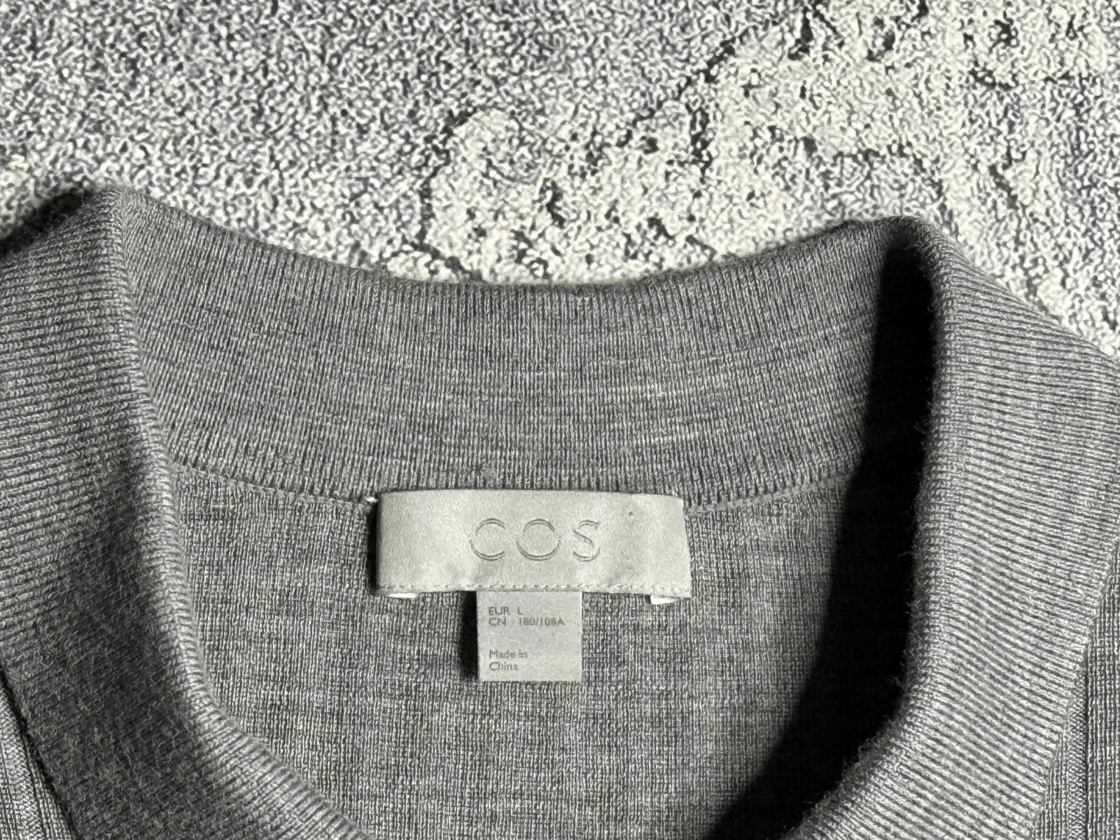 Cos COS men's wool sweater L Size US L / EU 52-54 / 3 - 4 Thumbnail