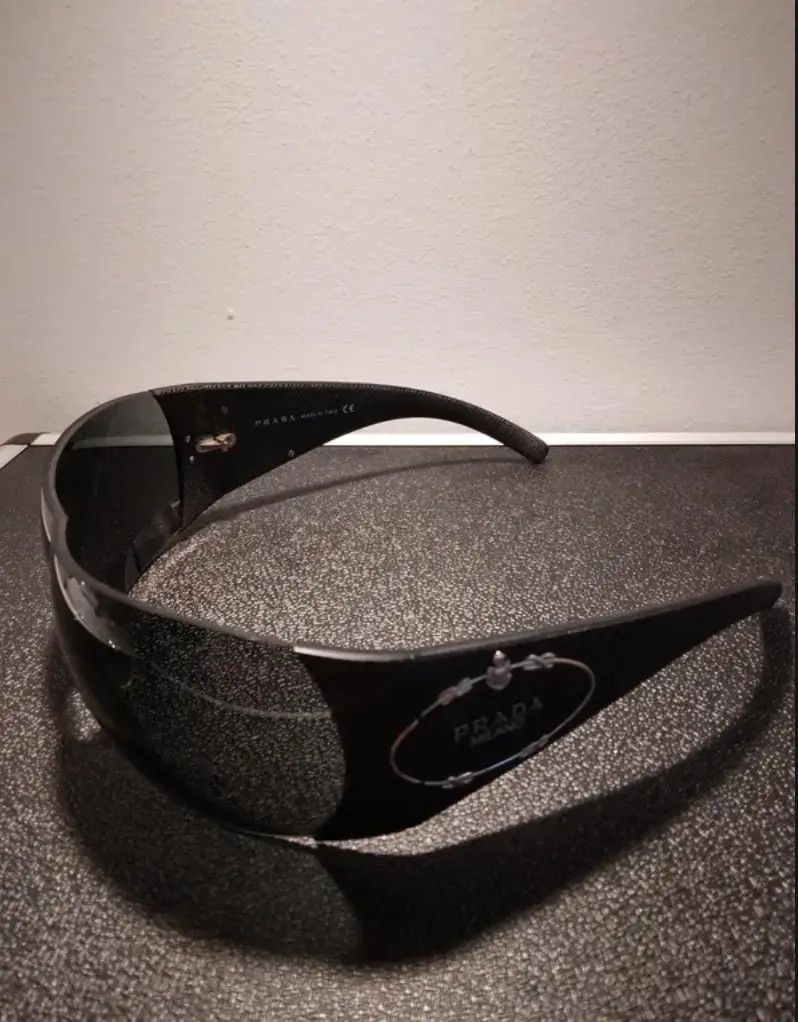Prada × Vintage PRADA Sunglasses Rectangle Wrap Shield Sport Flame Star Size ONE SIZE - 2 Thumbnail