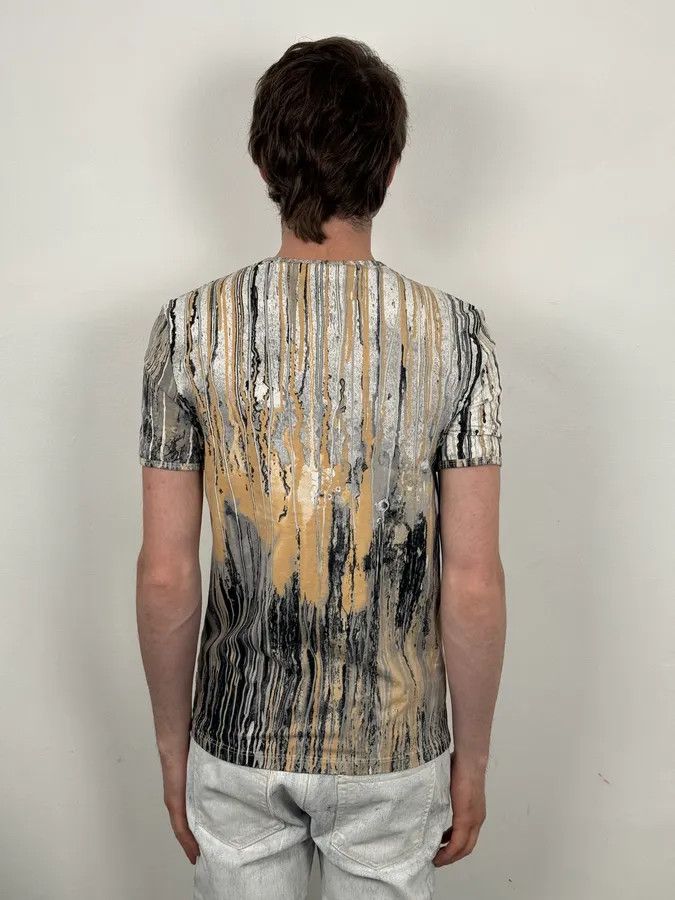 Roberto Cavalli 2000s Roberto Cavalli Beige Striped Abstract Painting T-Shirt Size US S / EU 44-46 / 1 - 3 Thumbnail