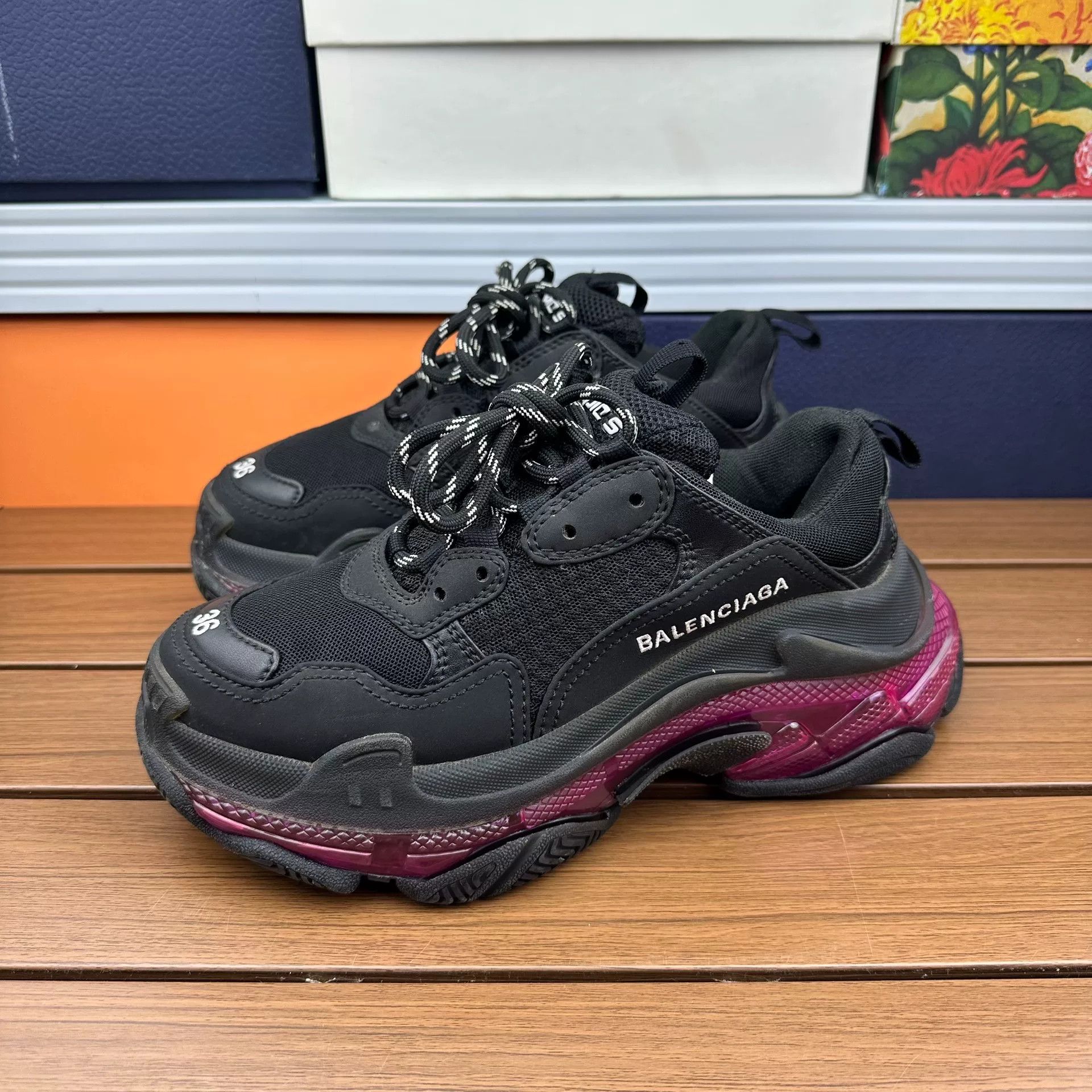 Balenciaga Balenciaga Purple Lowtop Sneakers it_36 Women Size US 6 / IT 36 - 1 Thumbnail