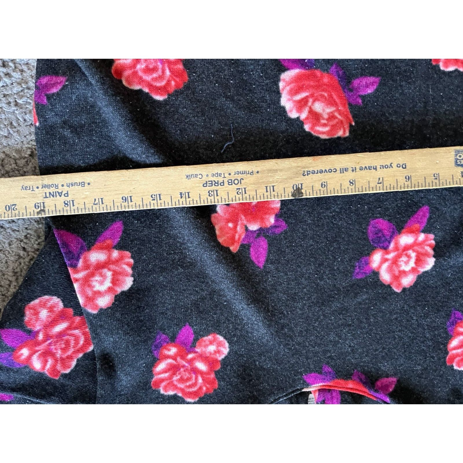 Victoria's Secret VINTAGE Victoria's Secret PINK Hoodie Pullover Women Medium Pink Floral Roses Fleece Activewear Size M / US 6-8 / IT 42-44 - 4 Thumbnail