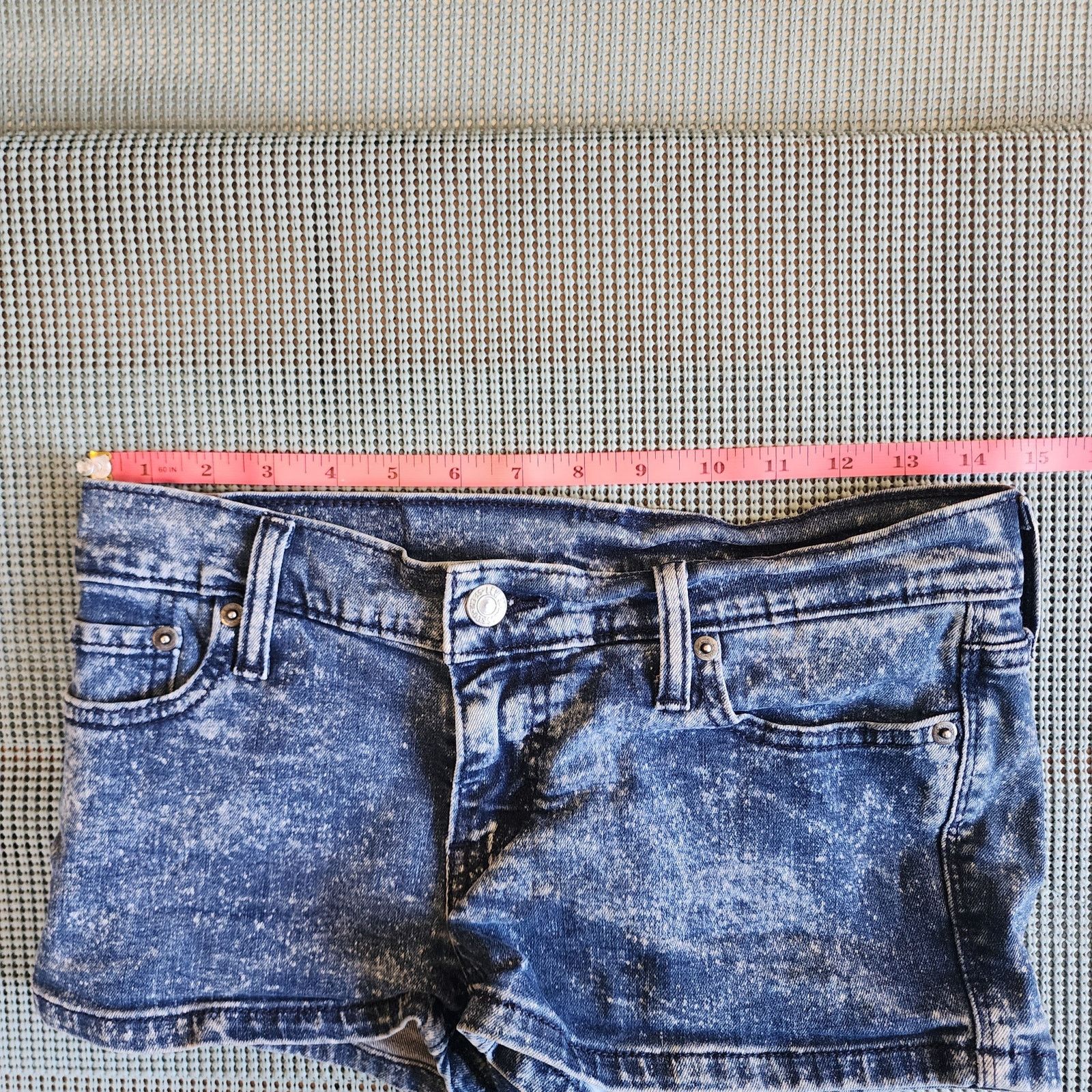 Levi's Levi's Women's Booty Shorts Waist 26 Acid Wash Short Shorts Size 26" / US 2 / IT 38 - 4 Thumbnail