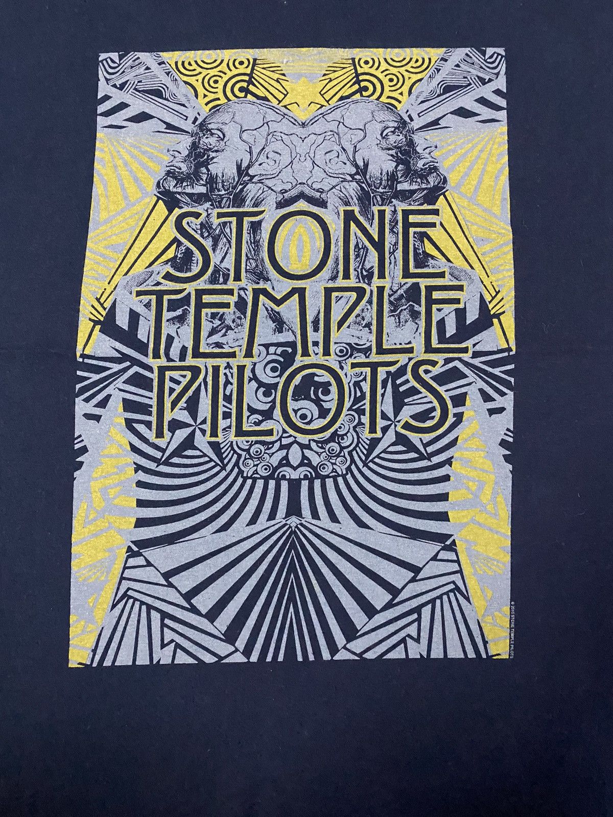 Band Tees Vintage 2010 Stone Temple Pilots Concert Size US L / EU 52-54 / 3 - 6 Thumbnail