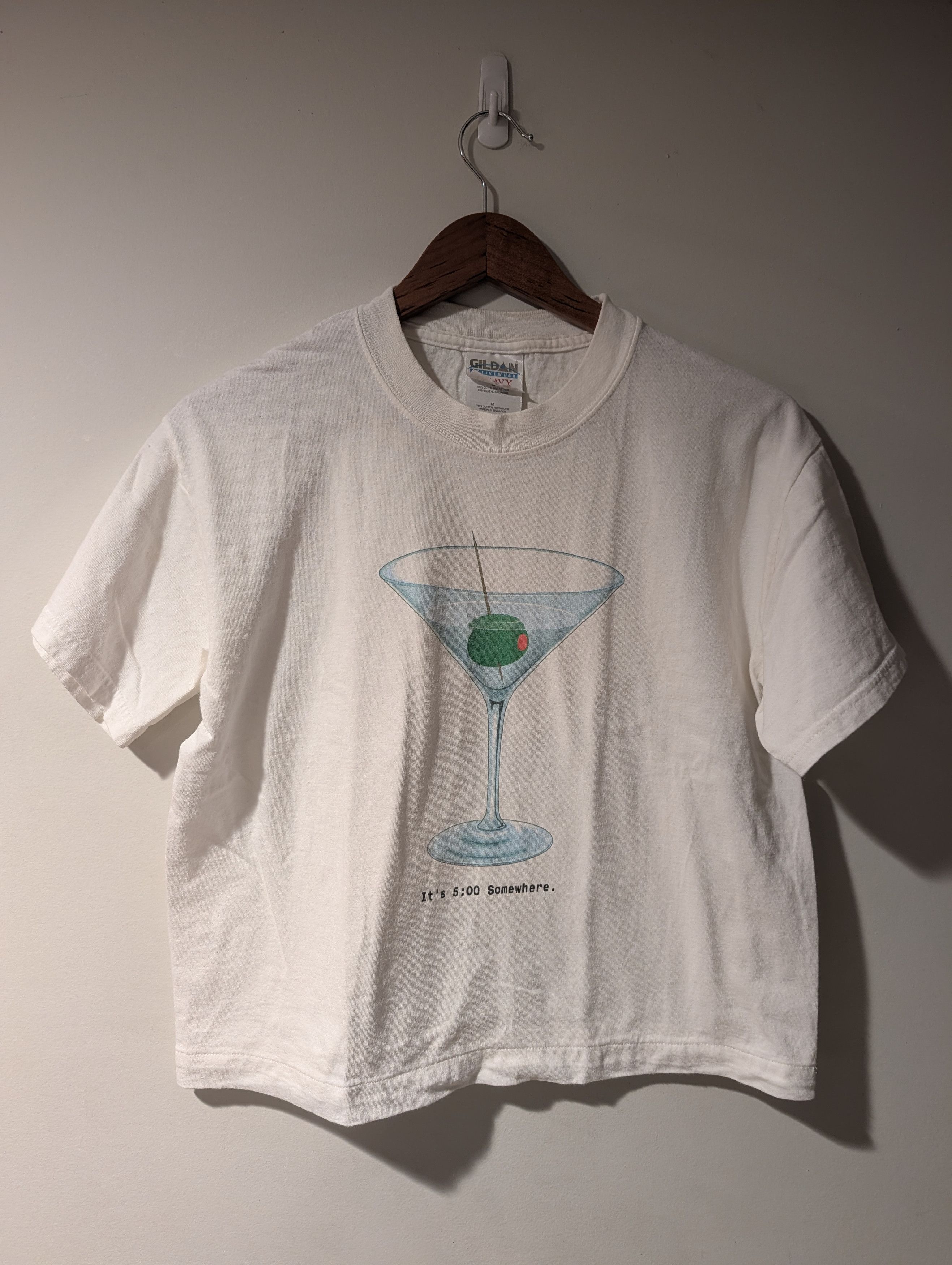 Its 5:00 Somewhere Martini Cropped T-Shirt Boxy Womens