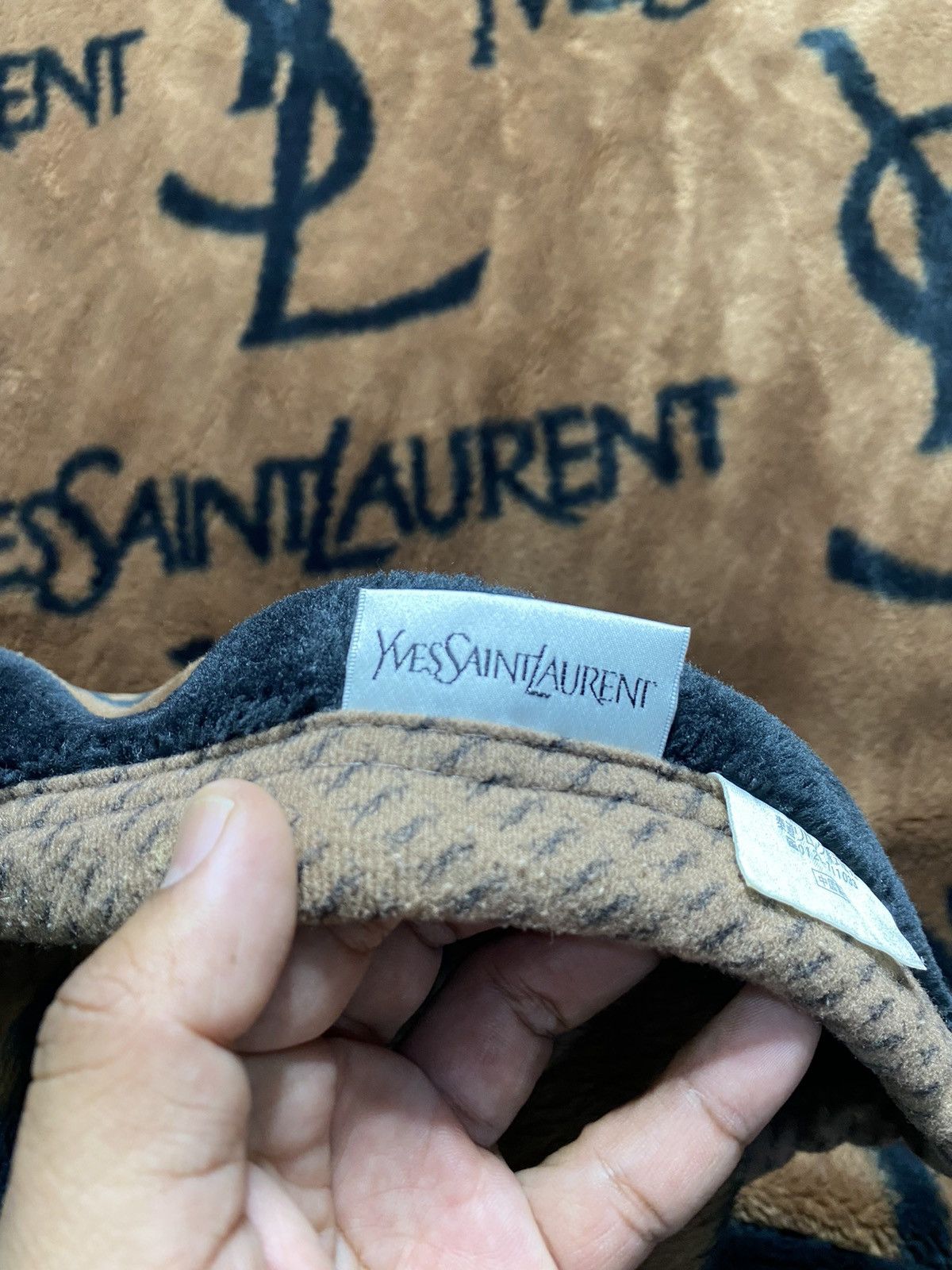 Vintage × Yves Saint Laurent Vintage Yves Saints Lauren blanket Size ONE SIZE - 3 Thumbnail