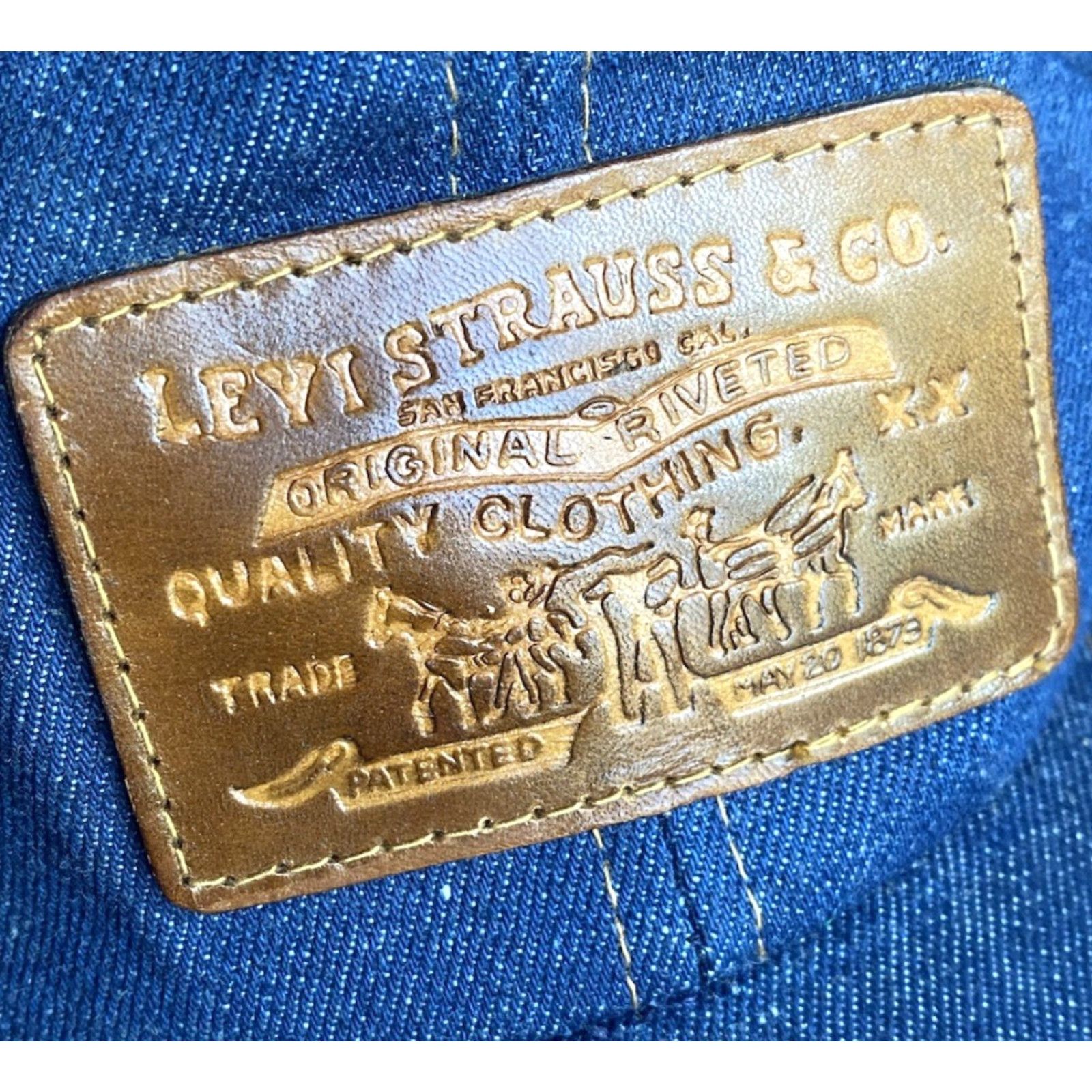 Levi's VINTAGE Levi’s Denim Leather Patch Orange Tab Snapback Hat 6 5/8-7 5/8 Men One Size Blue Adjustable Denim Snapback Hat Size ONE SIZE - 4 Thumbnail
