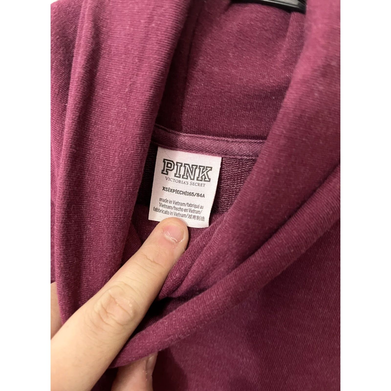 Victoria's Secret Victoria's Secret Sweater Womens XS Pullover Knit Logo Long Sleeve Turtleneck Casual Red Pink Solid Seasonal All Seasons Size XS / US 0-2 / IT 36-38 - 3 Thumbnail