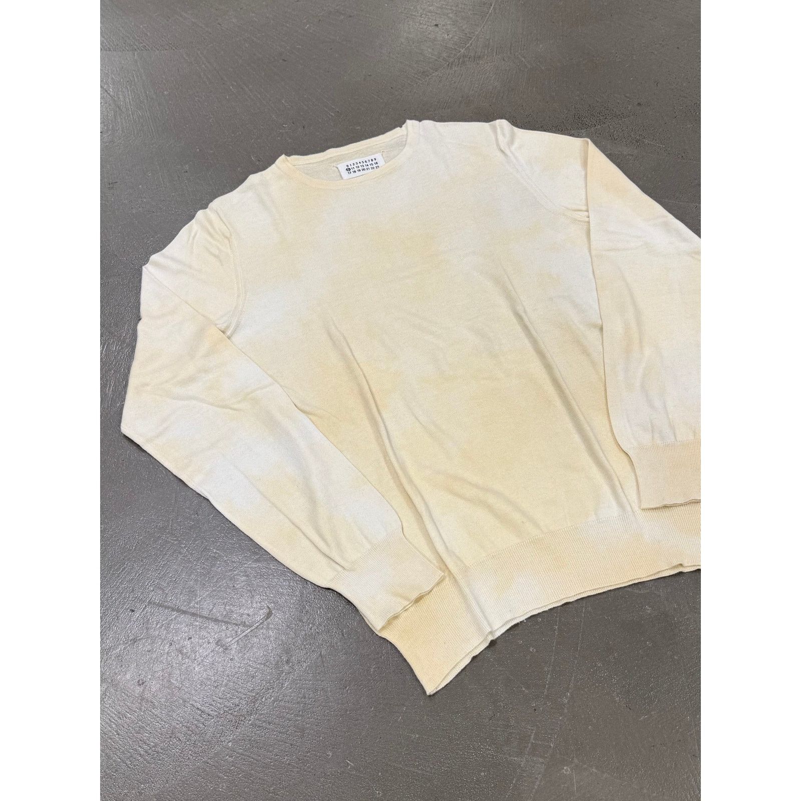 Maison Margiela 2000s Maison Margiela Miss Deanna faded knit Size US M / EU 48-50 / 2 - 2 Thumbnail