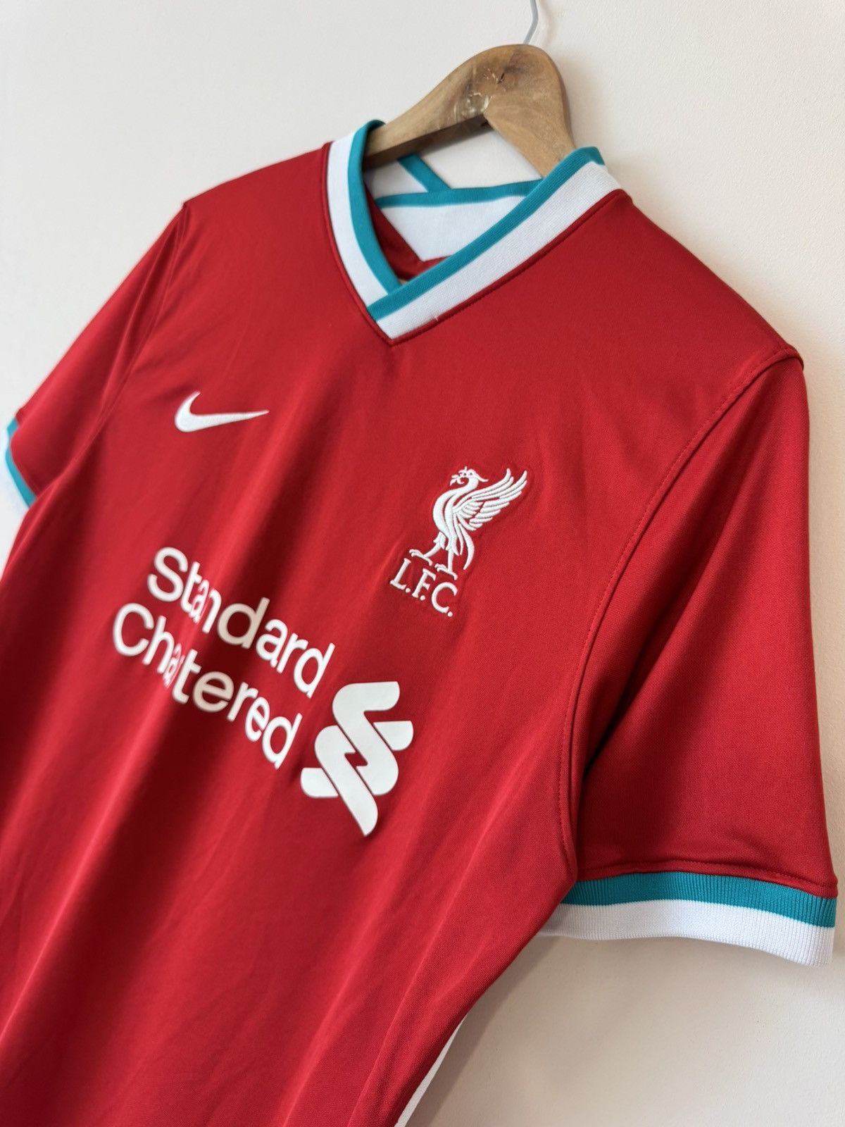 Nike Liverpool 2020-2021 Home Soccer Jersey Football Shirt Kit Size US L / EU 52-54 / 3 - 5 Thumbnail