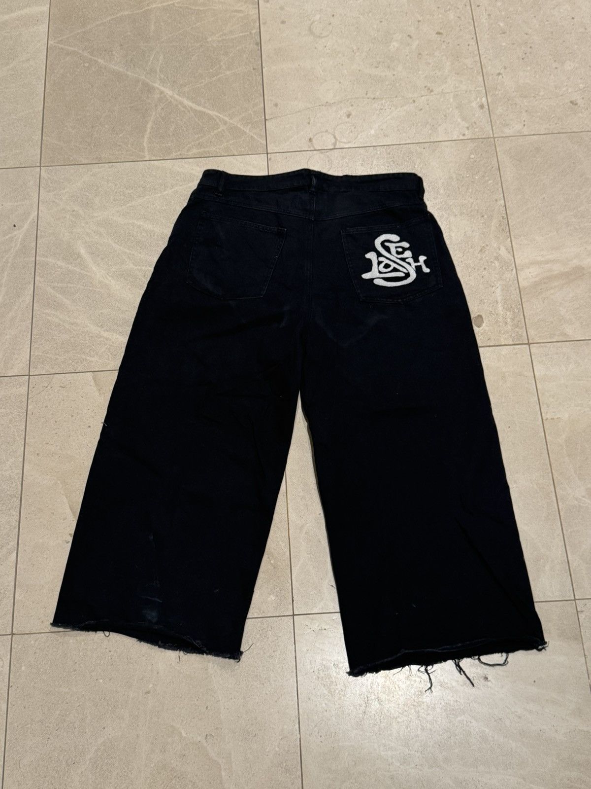 Other Selah jeans Size US 33 - 1 Thumbnail