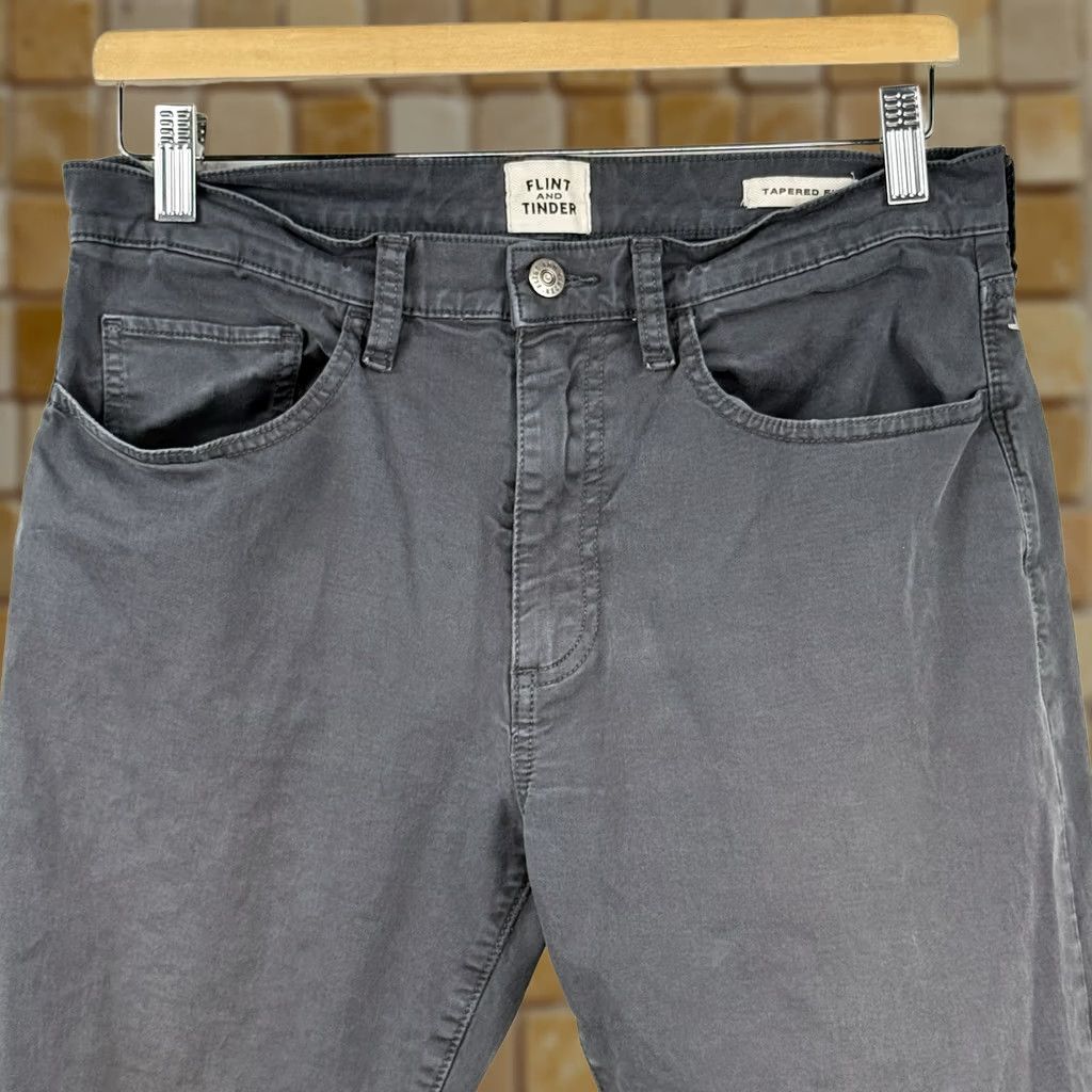 Flint And Tinder Flint And Tinder Pants Mens 31x26 Gray Tapered Fit Chino 5 Pocket READ Size US 31 - 1 Thumbnail