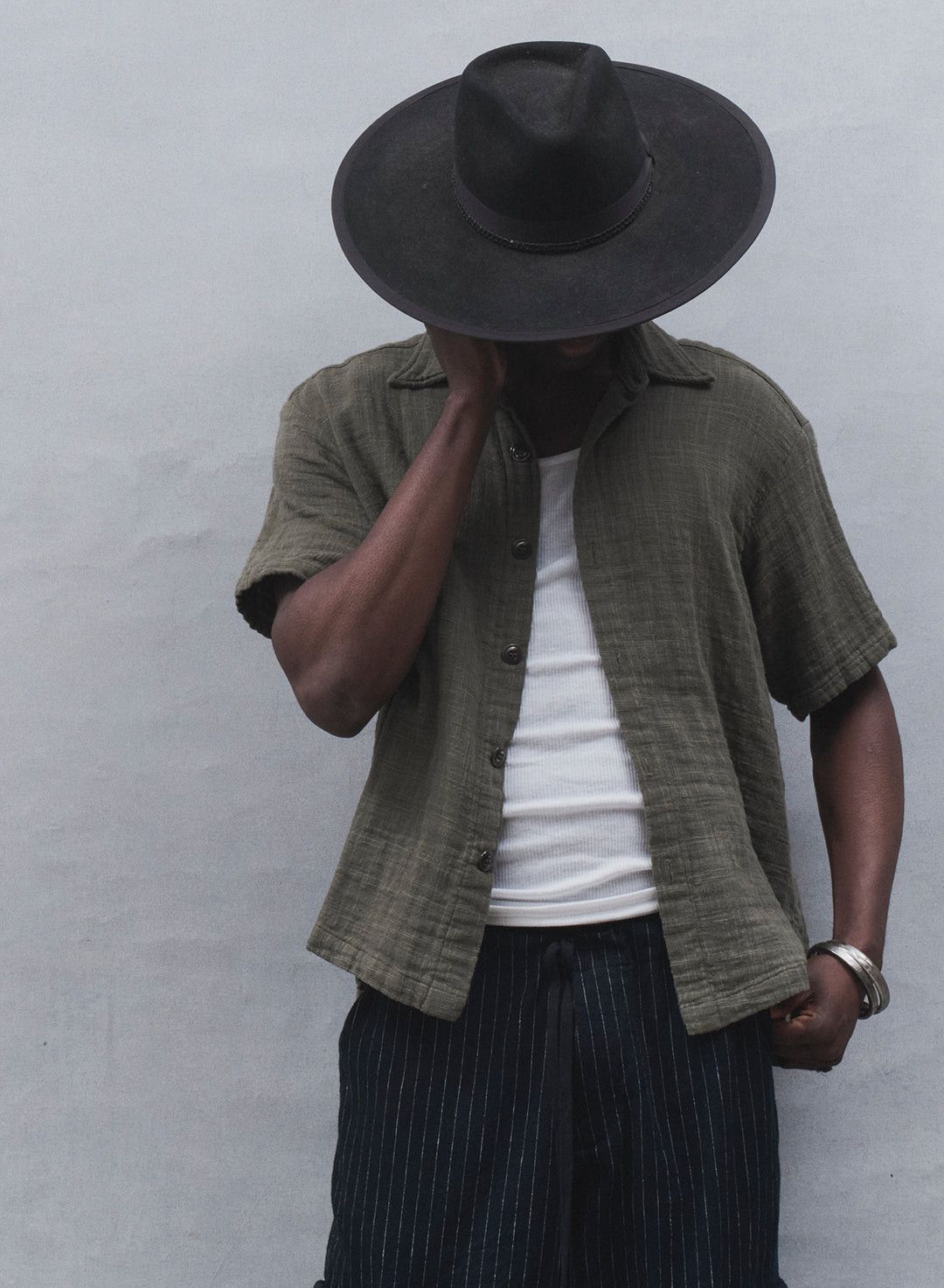 Greg Lauren $750 Greg Lauren Linen Short Sleeve Studio Shirt Size US XL / EU 56 / 4 - 1 Thumbnail