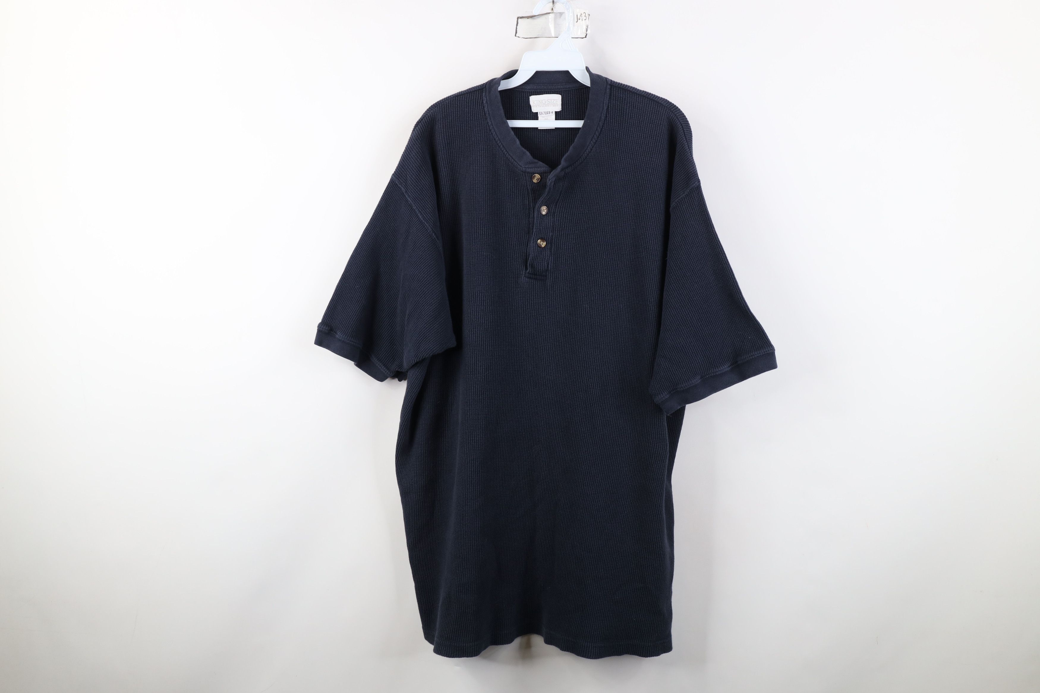 Vintage Vintage 90s Streetwear Thermal Waffle Knit Henley T-Shirt Size US XXL / EU 58 / 5 - 1 Thumbnail