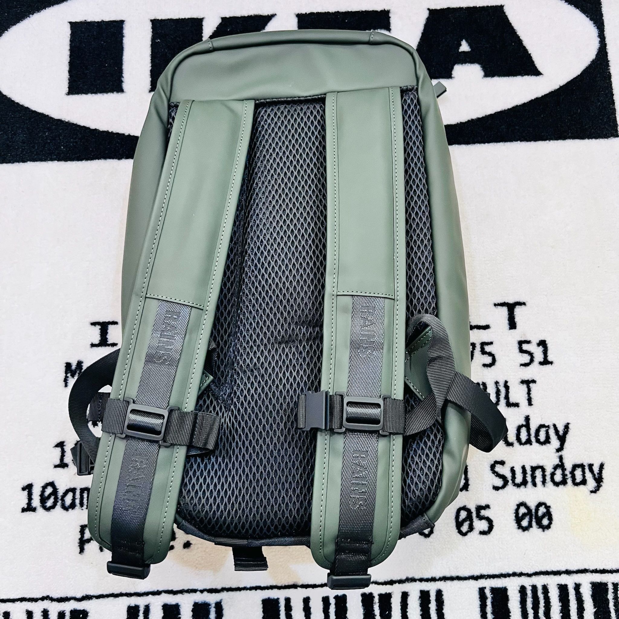 Rains Rains Rucksack Waterproof Trail Backpack - Green Size ONE SIZE - 3 Thumbnail