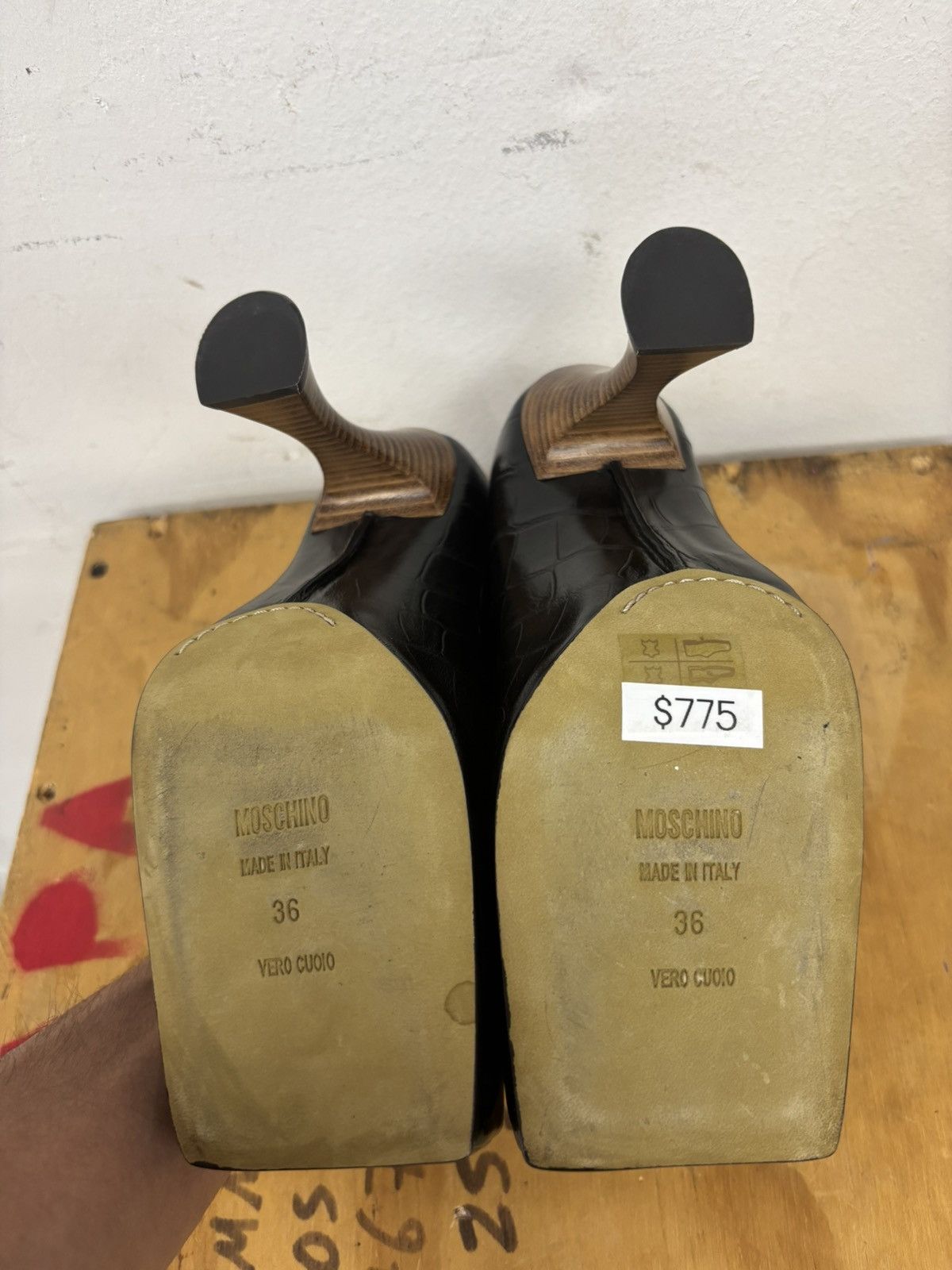 Moschino Moschino high heel Croc pumps Size US 6 / IT 36 - 5 Thumbnail