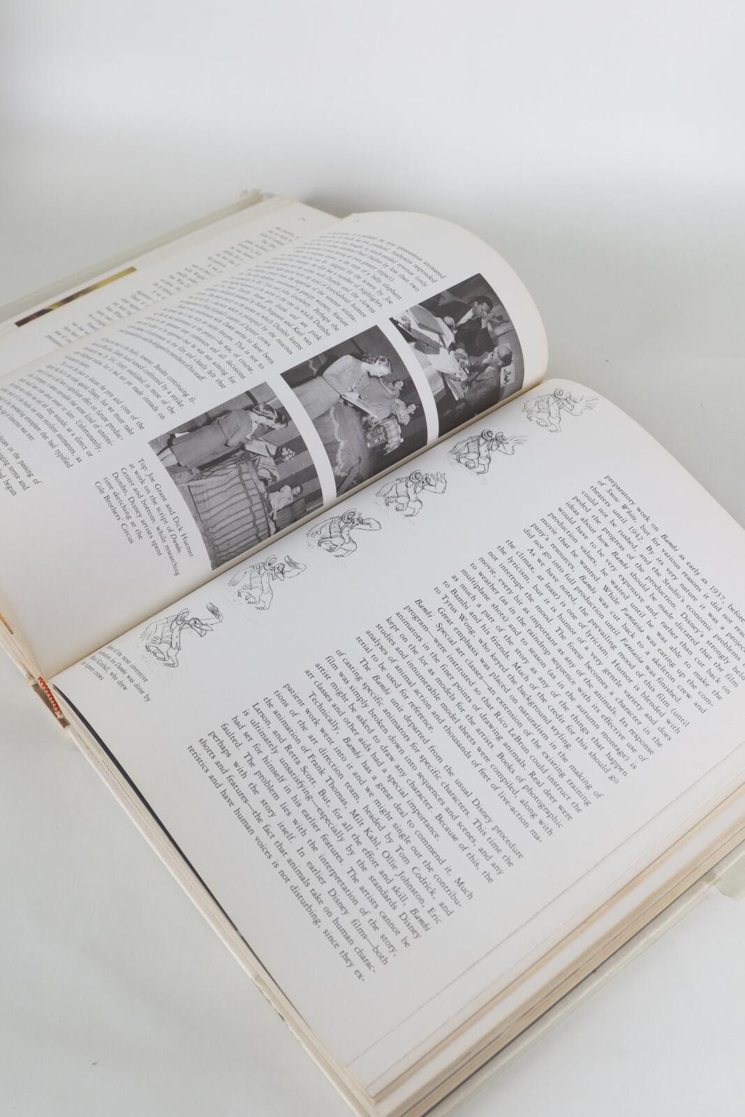 Other 1973' Abrams The Art of Walt Disney Hard Cover Book Size ONE SIZE - 5 Thumbnail