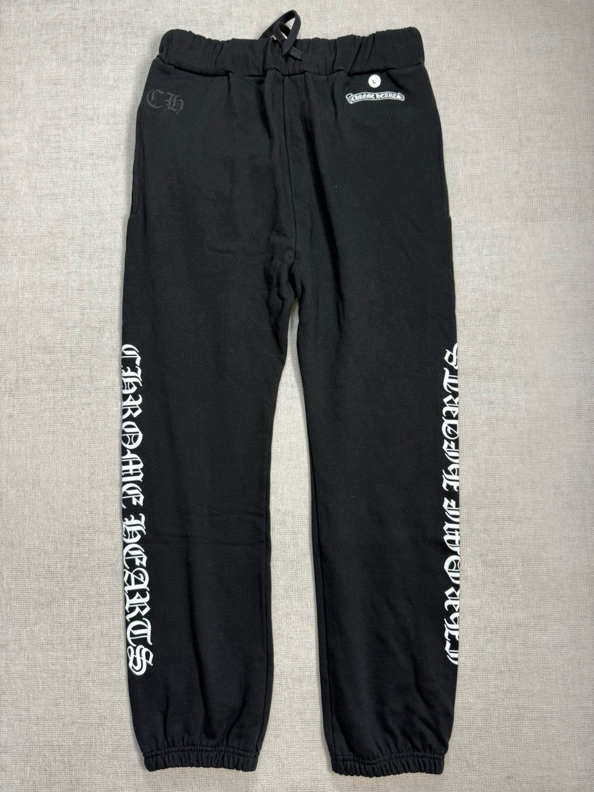 Chrome Hearts Chrome Hearts Scroll Logo Sweatpants size S Size US 32 / EU 48 - 1 Thumbnail