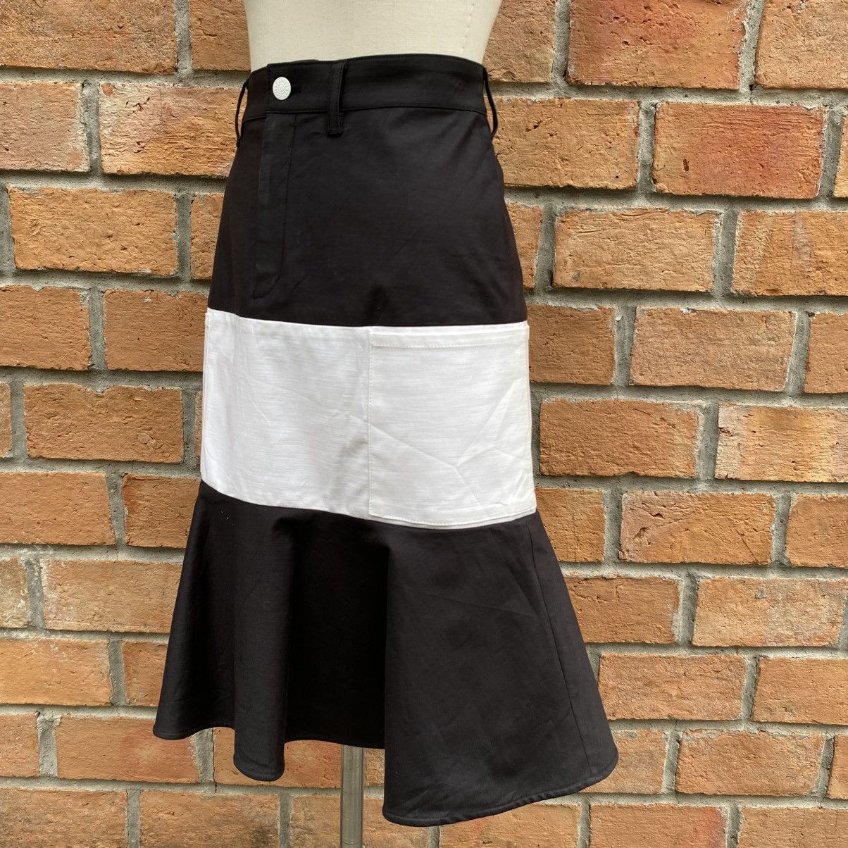 Tsumori Chisato TSUMORI CHISATO Black and White Panel Flare Skirt Size 29" - 4 Thumbnail