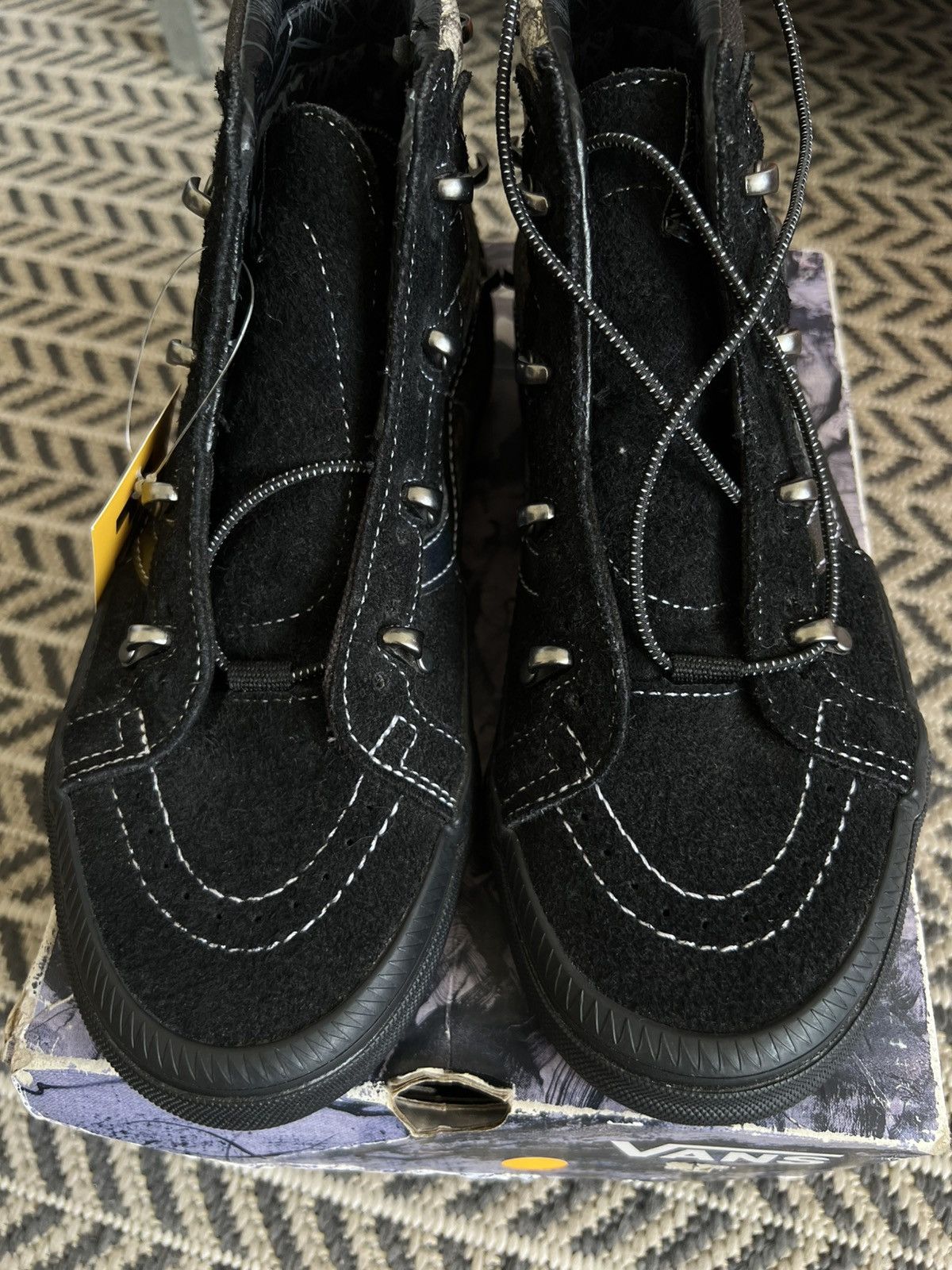 Vans Vans Sk8-Hi Size US 7 / EU 40 - 4 Thumbnail