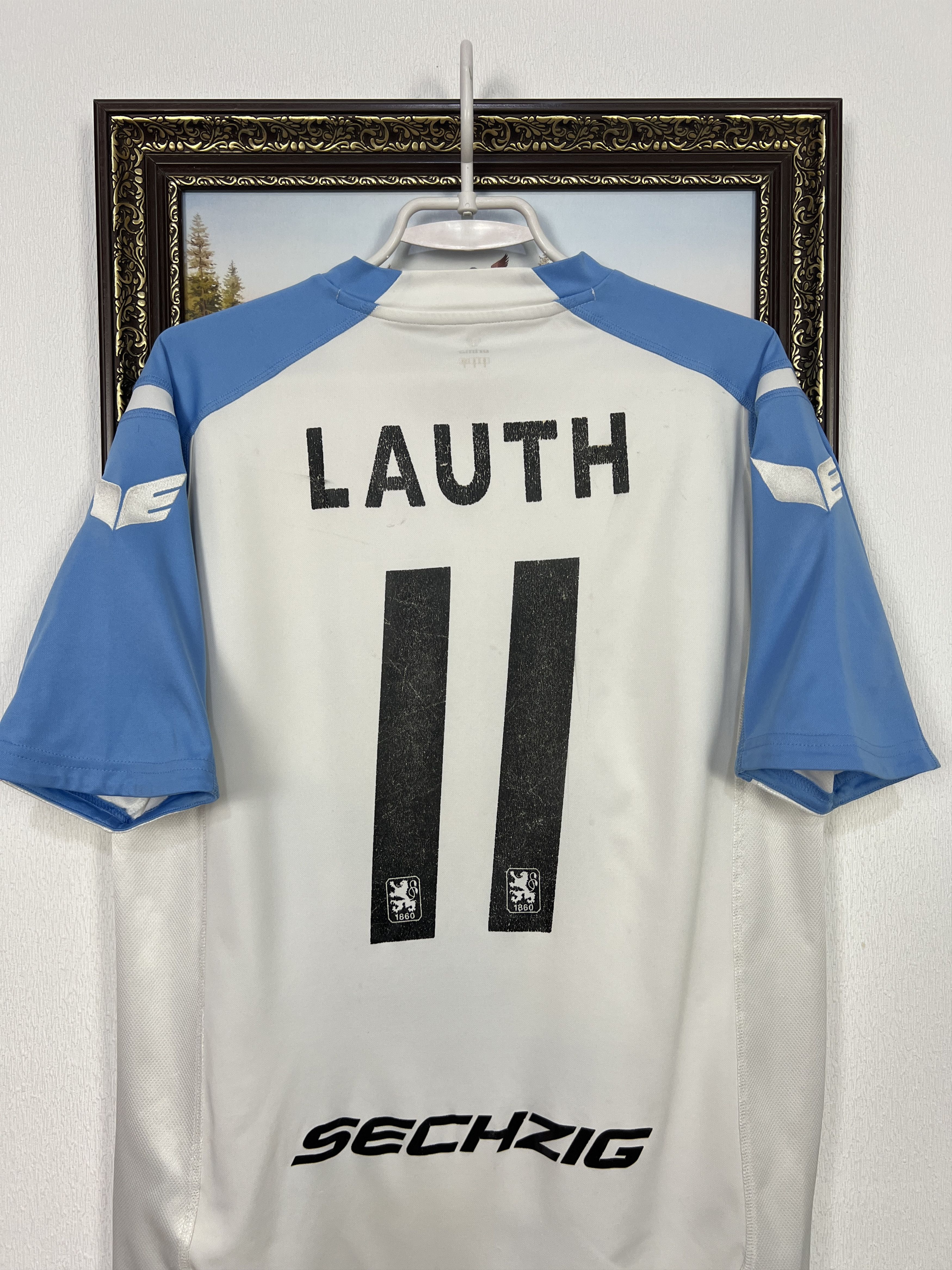 Nike 1860 Munich Special football shirt 2008 Soccer #11 Lauth Size US L / EU 52-54 / 3 - 13 Thumbnail