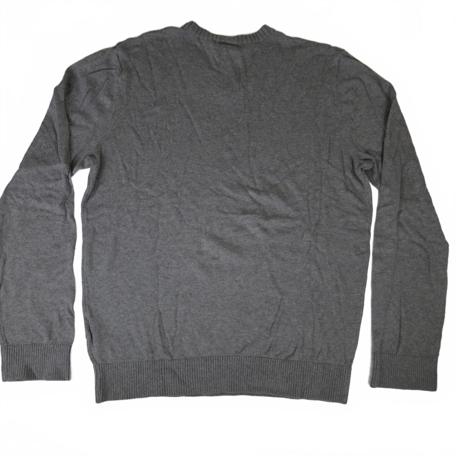 Hollister Men's Large Hollister Gray V-Neck Sweater Size US L / EU 52-54 / 3 - 5 Thumbnail