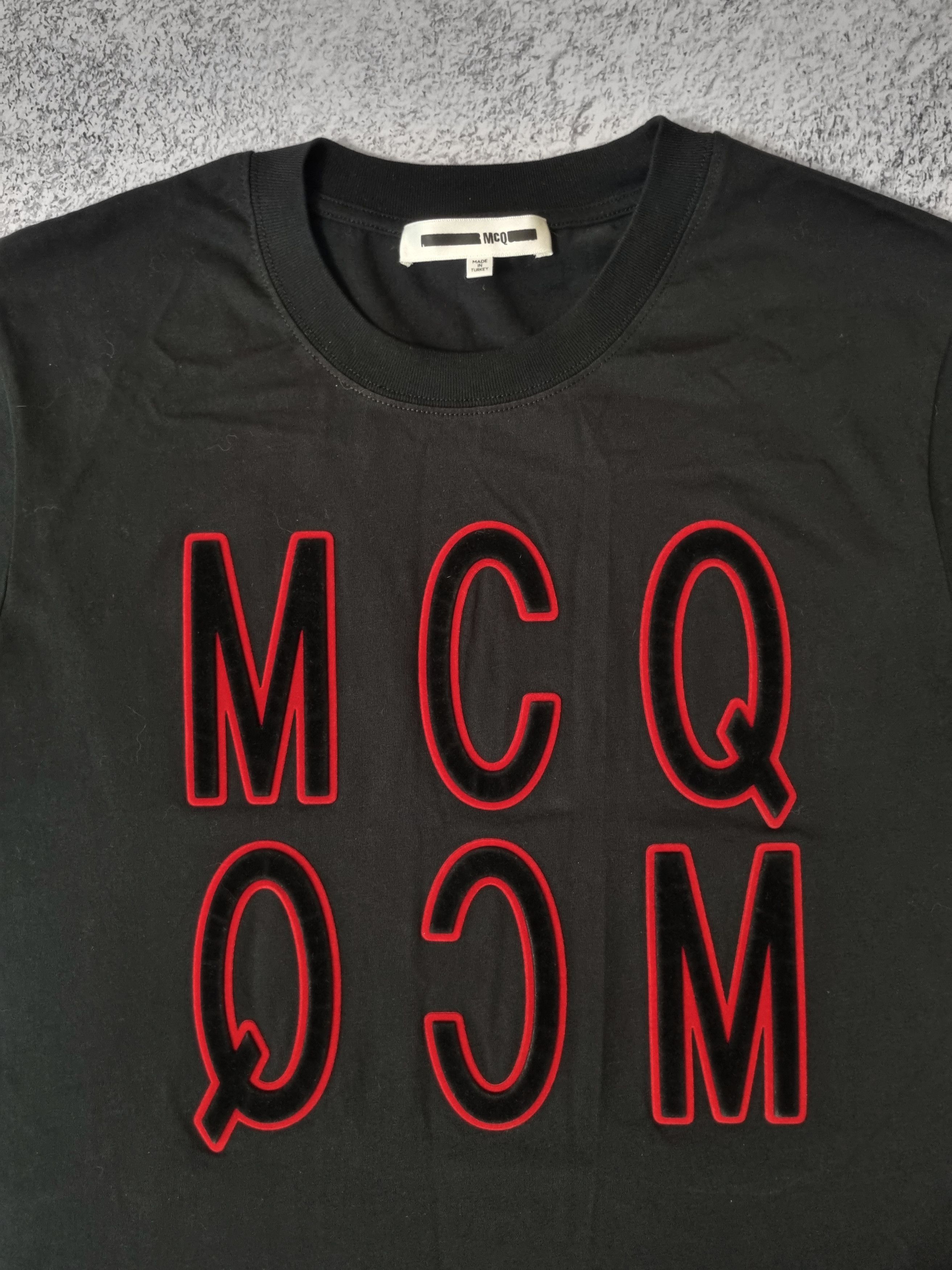 Alexander McQueen MCQ by Alexander McQueen T-Shirt Size US L / EU 52-54 / 3 - 3 Thumbnail