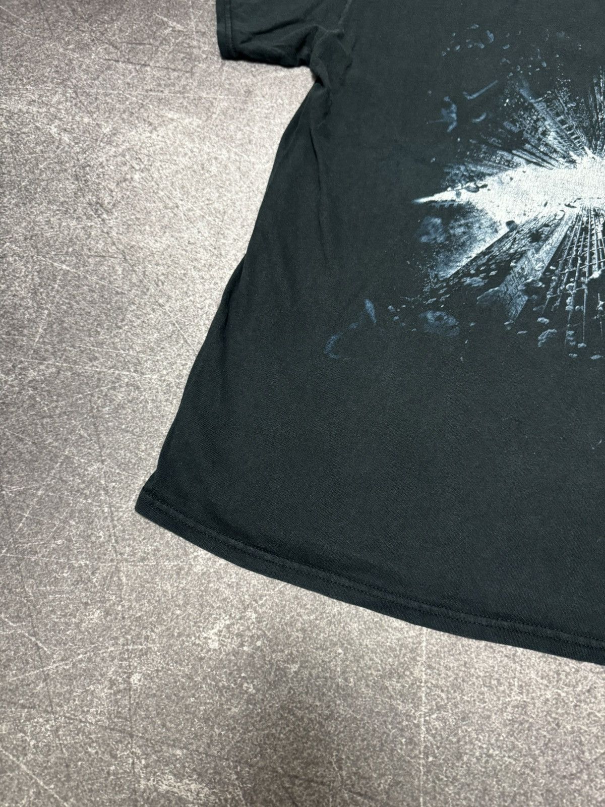 Vintage Vintage Batman The Dark Knight Rises tee Size US L / EU 52-54 / 3 - 4 Thumbnail