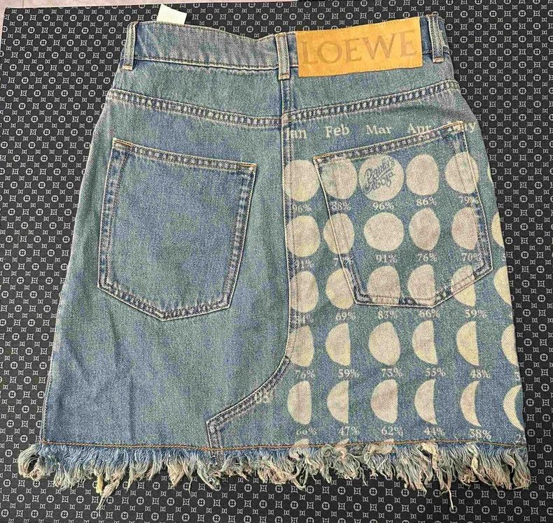 Loewe Loewe High-waisted denim skirt Size 24" / US 00 / IT 34 - 2 Thumbnail
