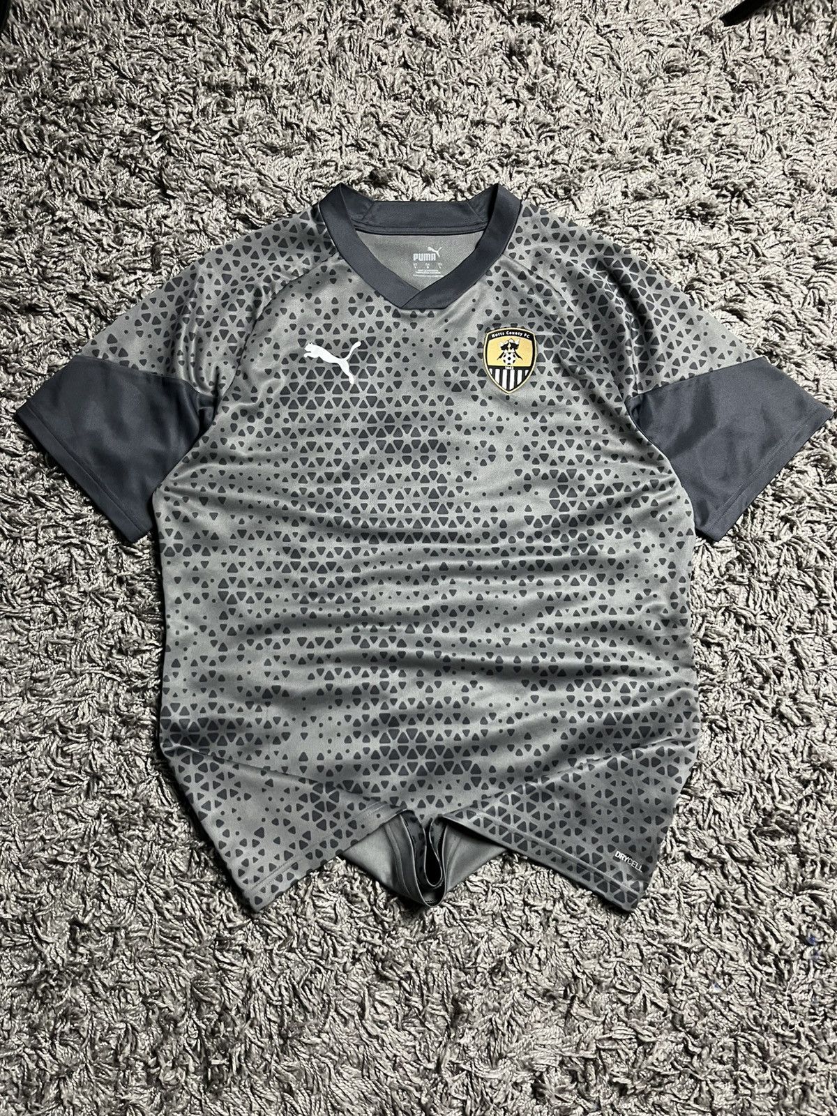 Puma PUMA Notts County FC "Geometric" Training Jersey Size US L / EU 52-54 / 3 - 2 Thumbnail